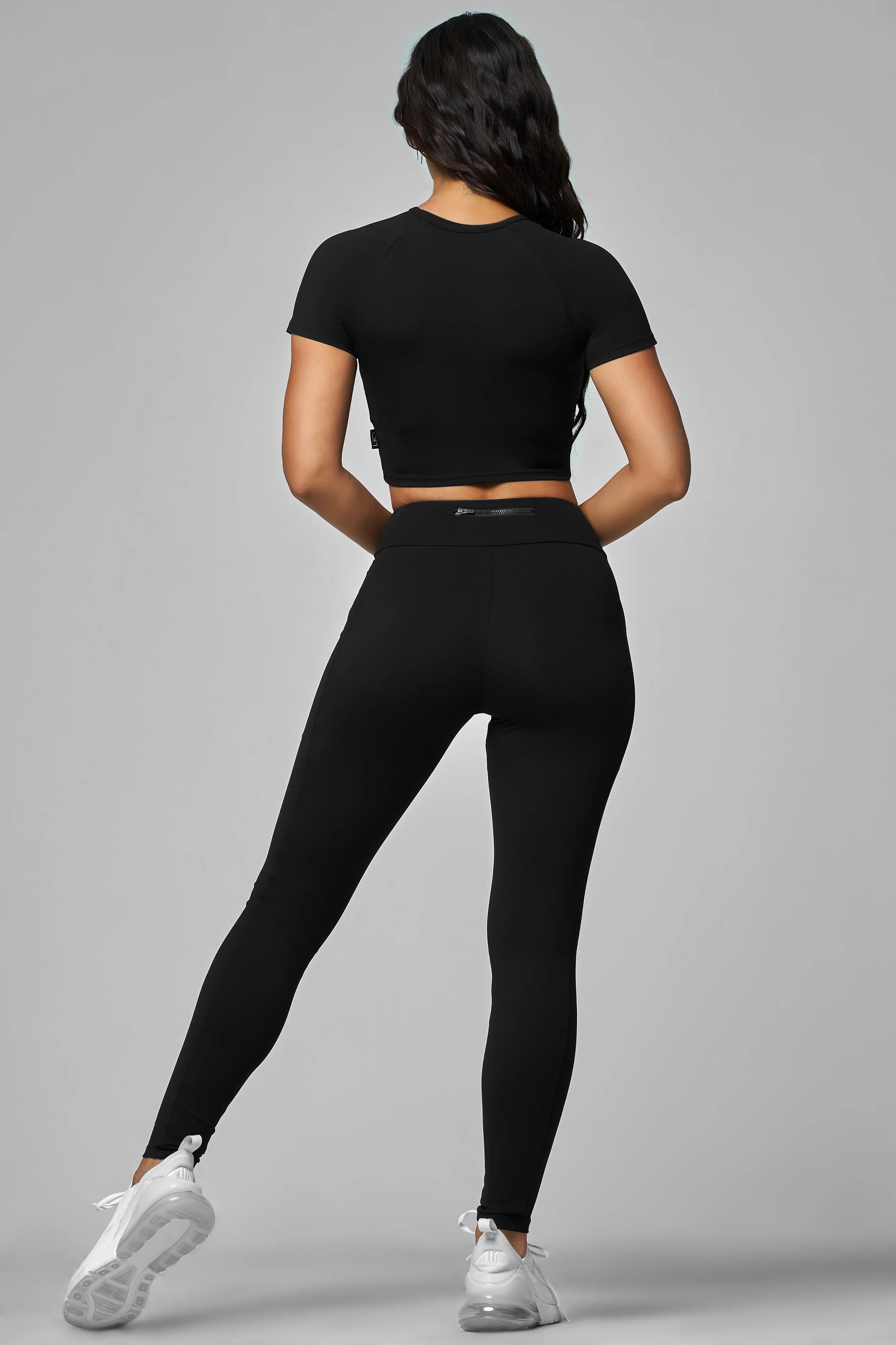 SnagFree Fabric Morning Walk Black T-Shirt Top