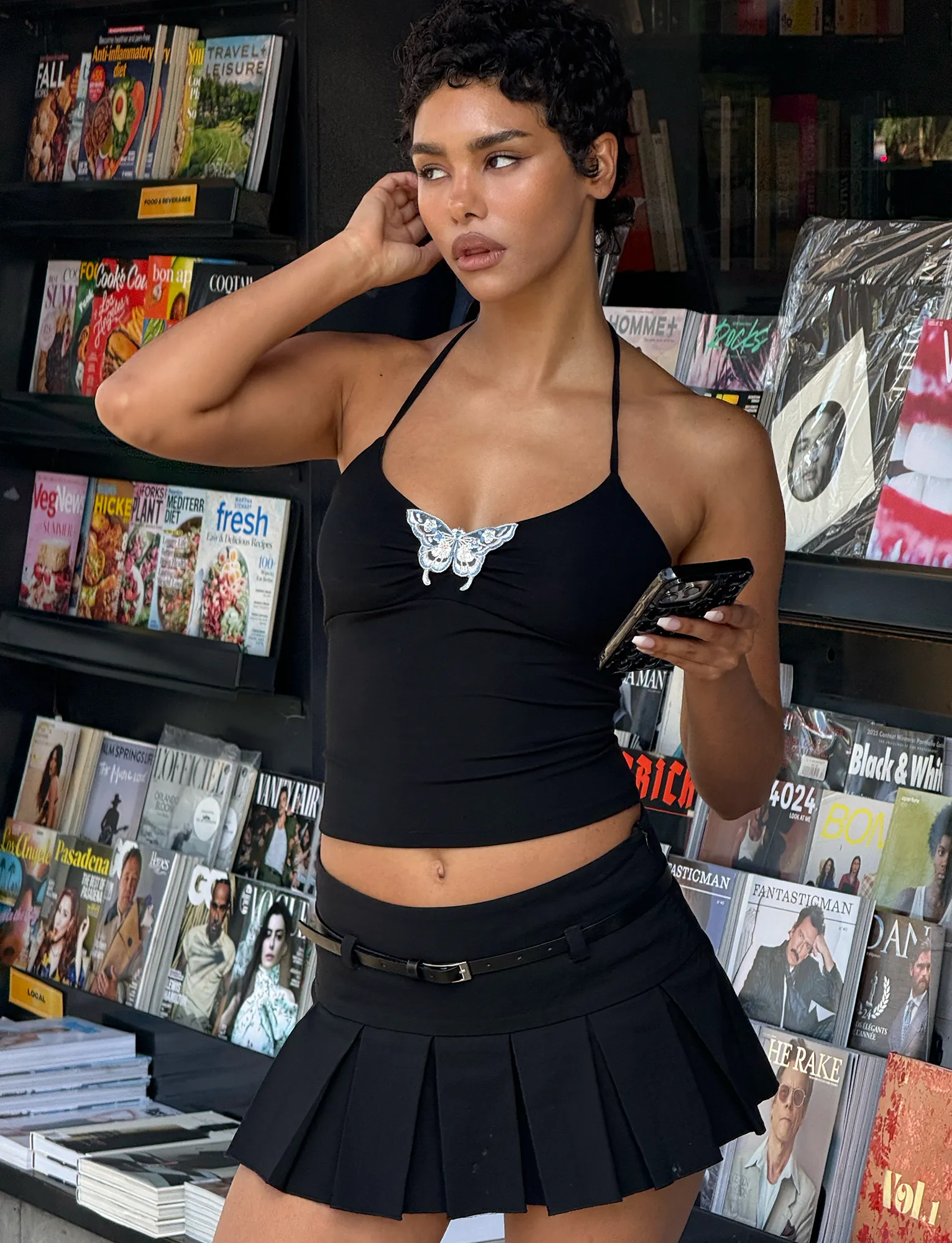 ANNELISE SKORT - BLACK Slim Fit Band Material Innovation