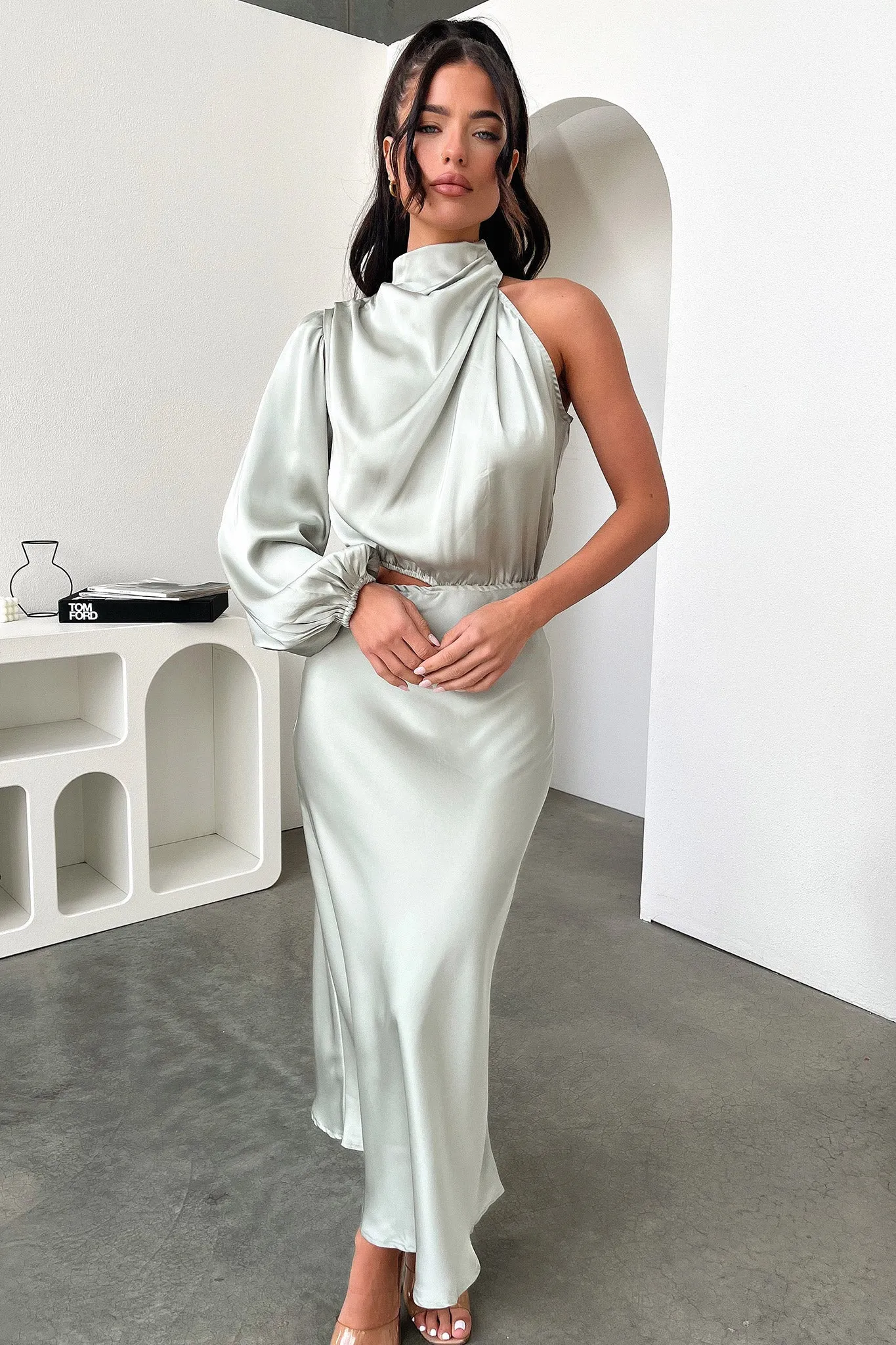 Atonia Midi Dress - Sage Spring Festival