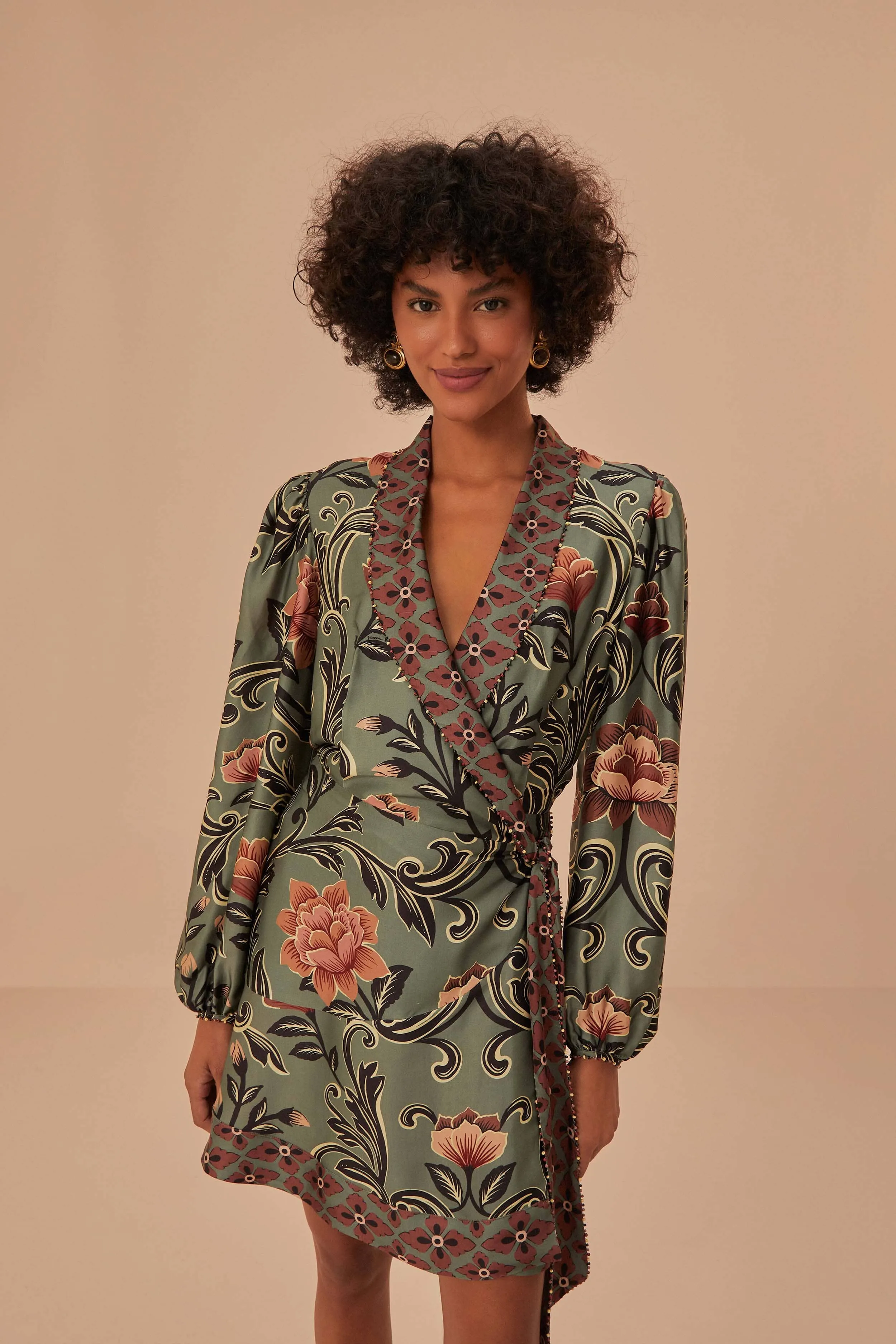 Relaxed Style Arabesque Floral Green Long Sleeve Mini Dress