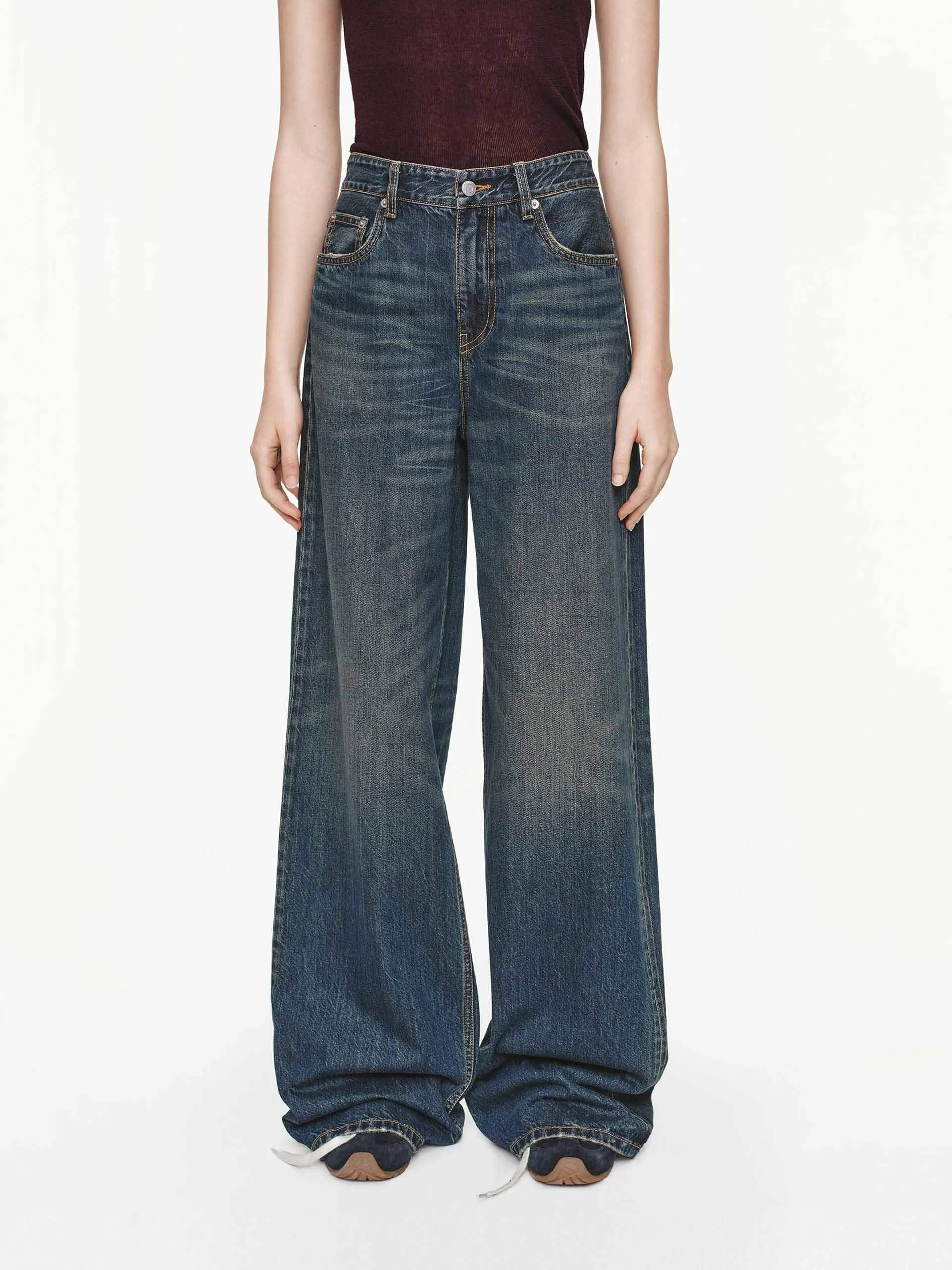 Ready to Wear Basic Comfort Whiskering Effect Jeans