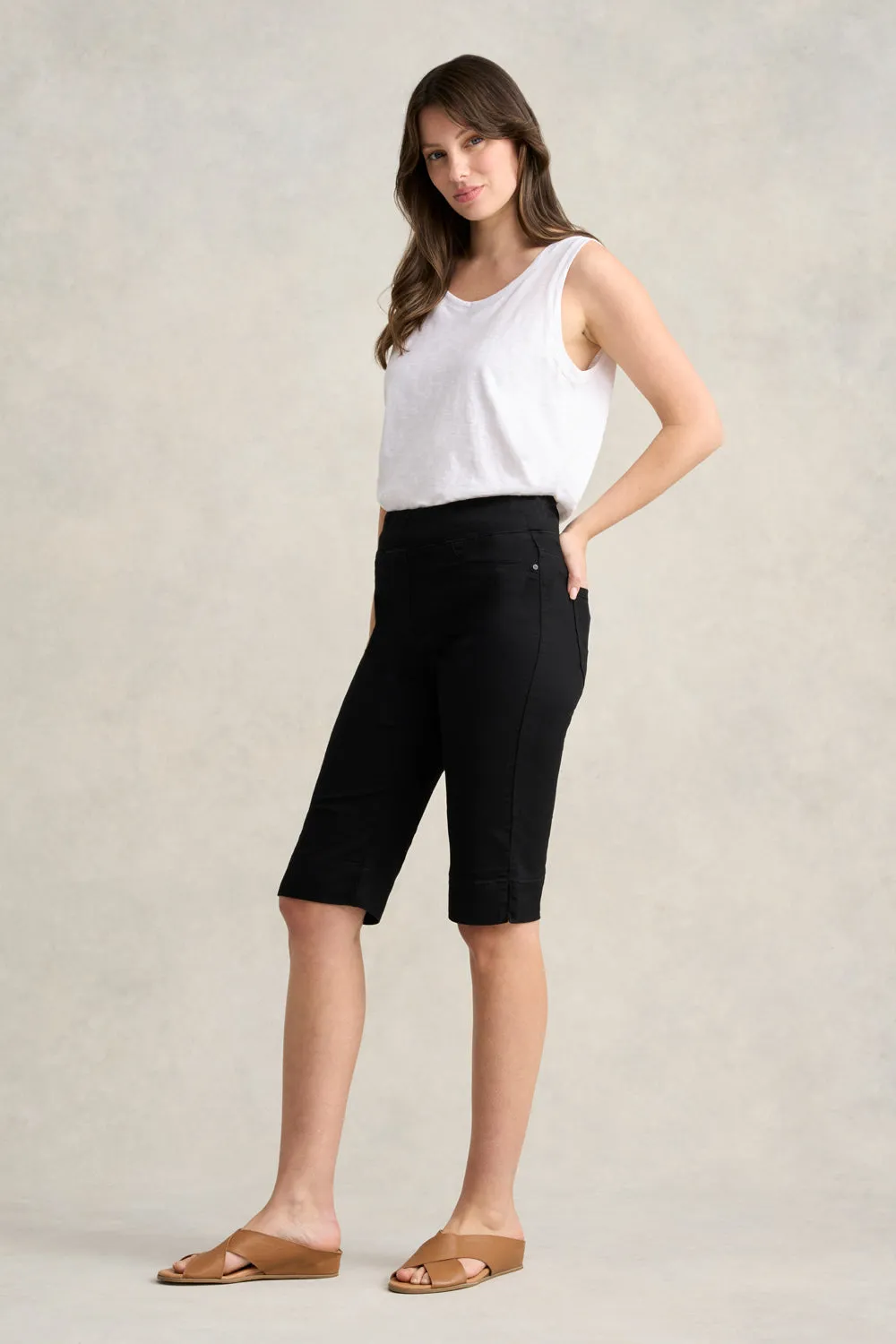 Bengajean? Short - Black Adjustable Fit