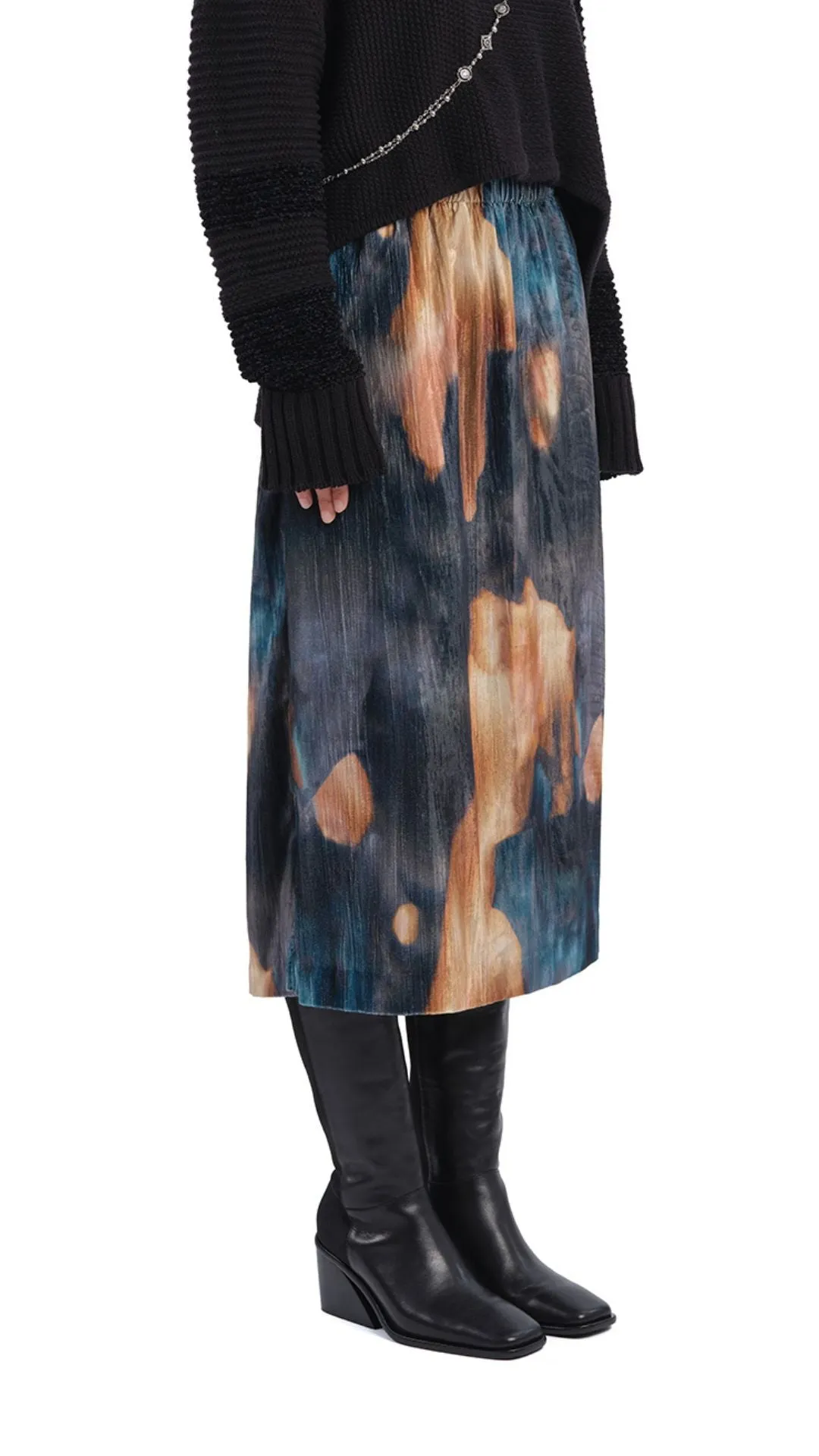 Watercolour Graphic Velour Printed Skirt Flat Lay Collar Ombre effect