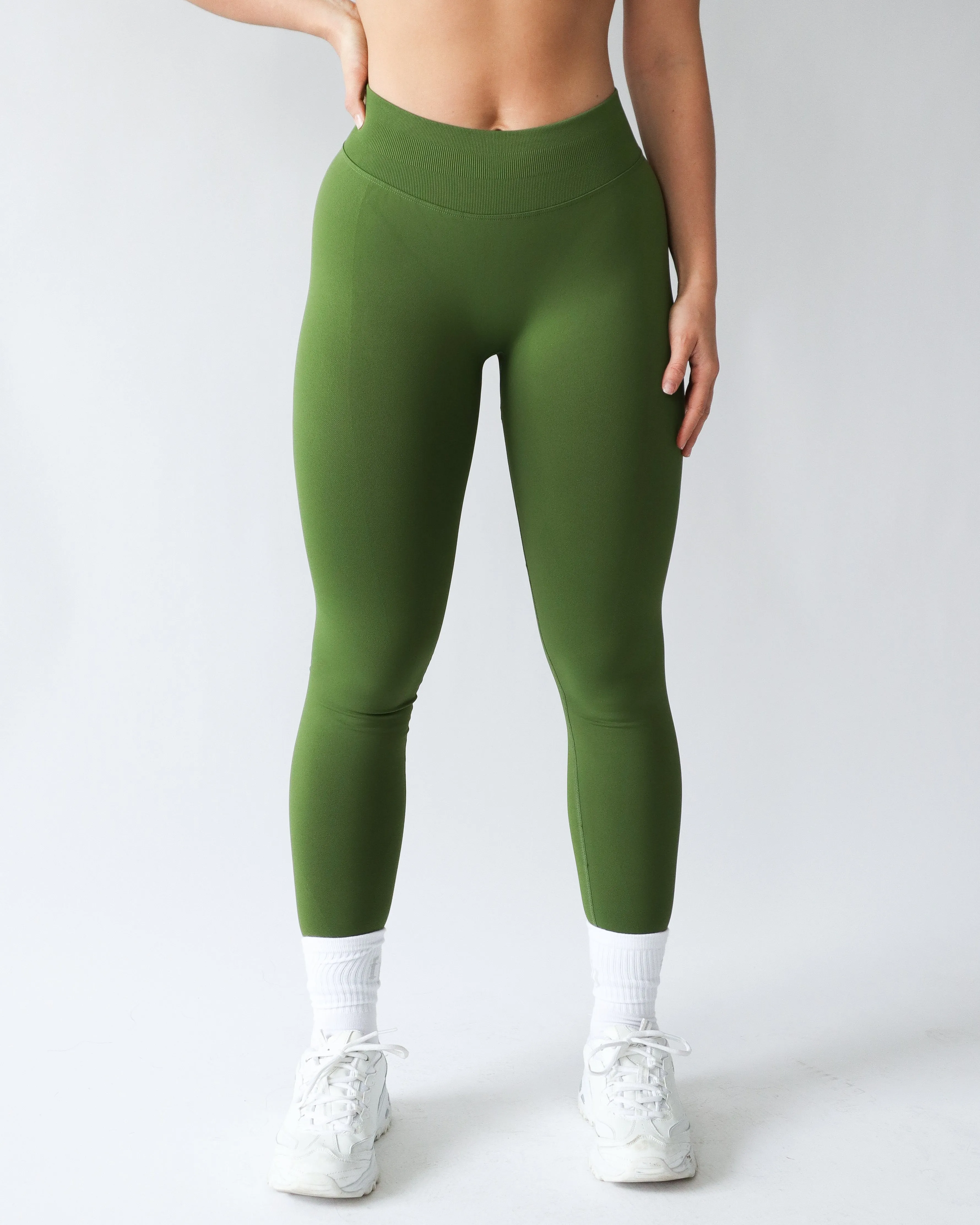 For Men Seamless Design Dance Practice Petite Size Ascend Leggings 27" - Olive