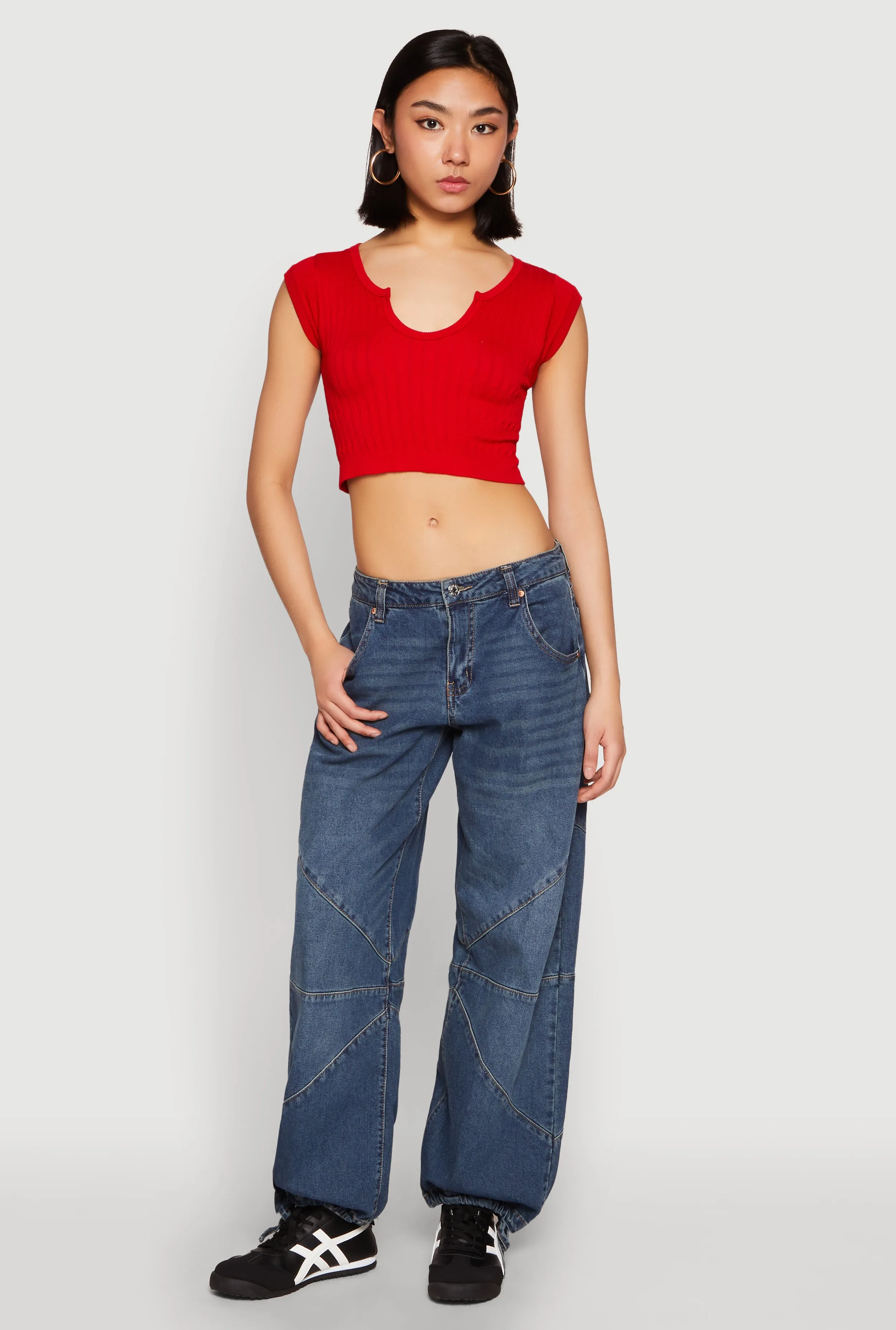UV protected Seamless Notch Neck Crop Top