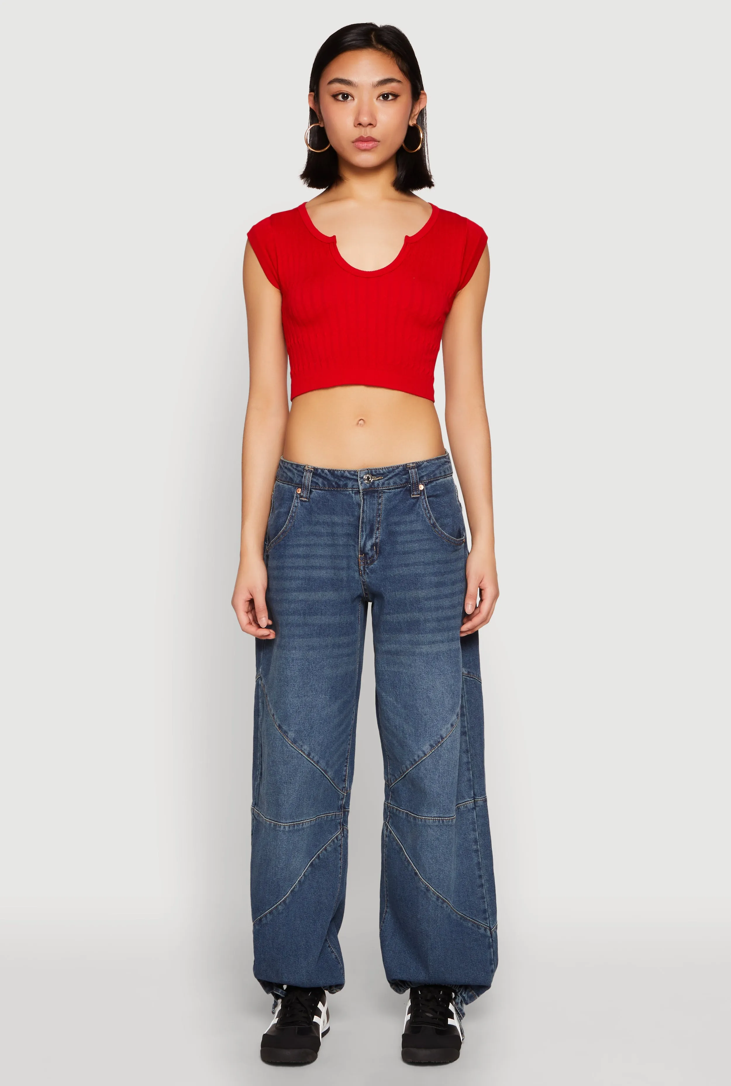 Seamless Notch Neck Crop Top Collared Travel Style Trend