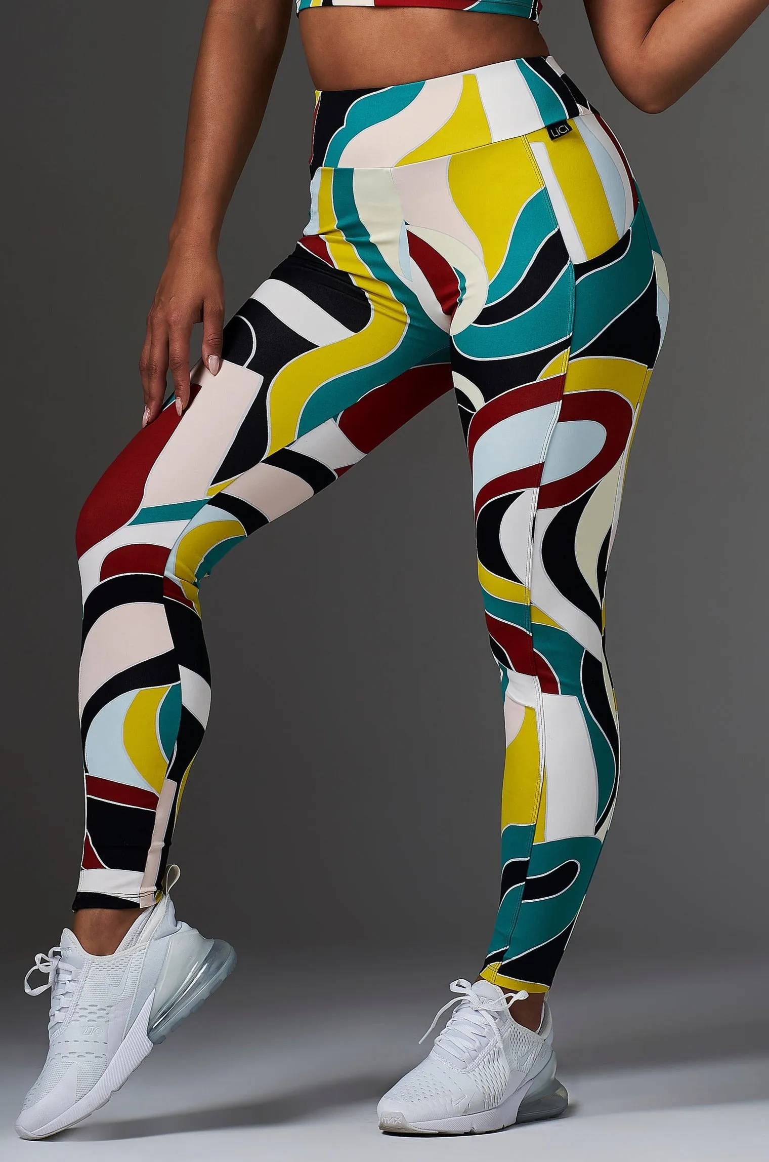 Young Edge Posh Pocket Legging