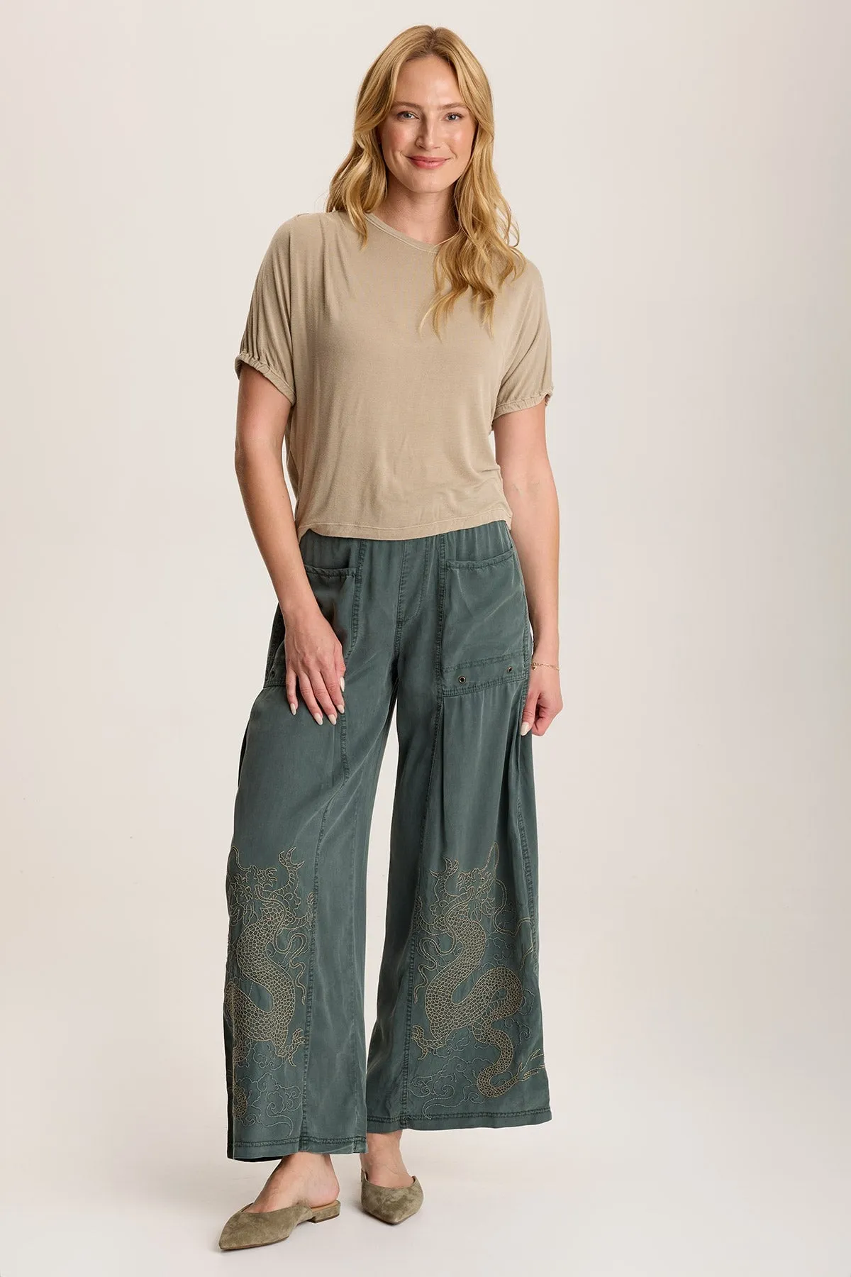 Feather Glow WeightlessLayeringPiece Valensi Soft Jersey Banded Sleeve Tee