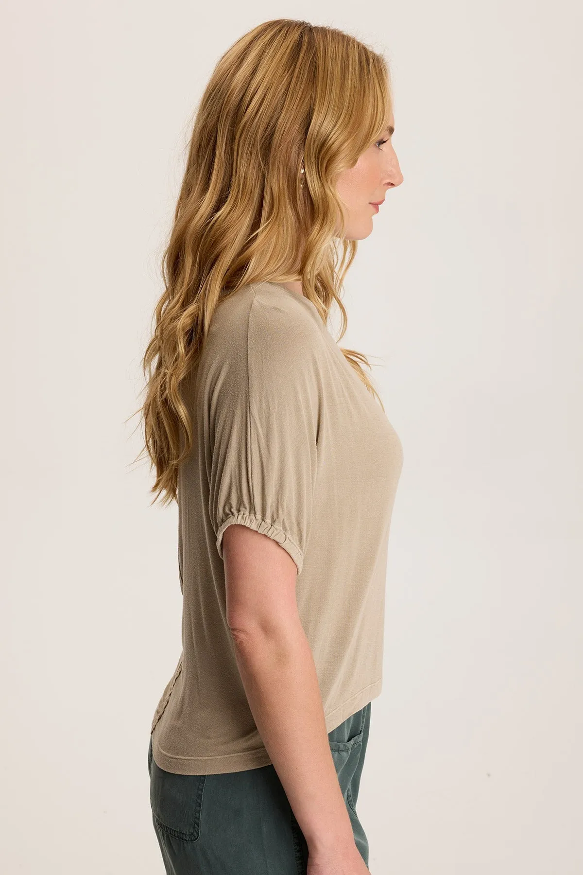 Valensi Soft Jersey Banded Sleeve Tee slim fit Heart Glow