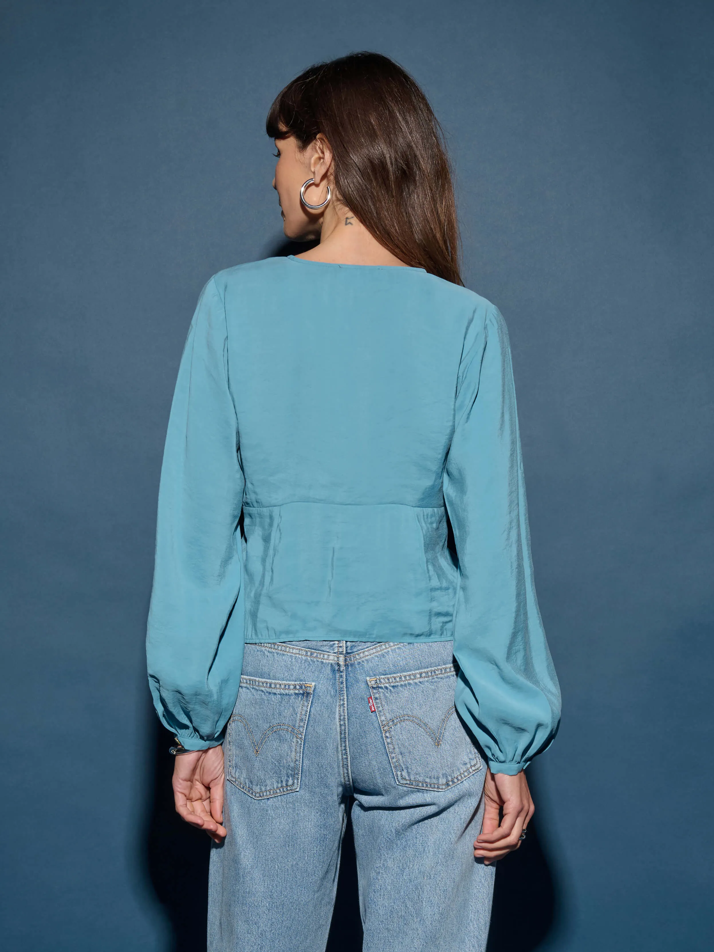 Lyla Top FlatlockSeaming Clean Cut
