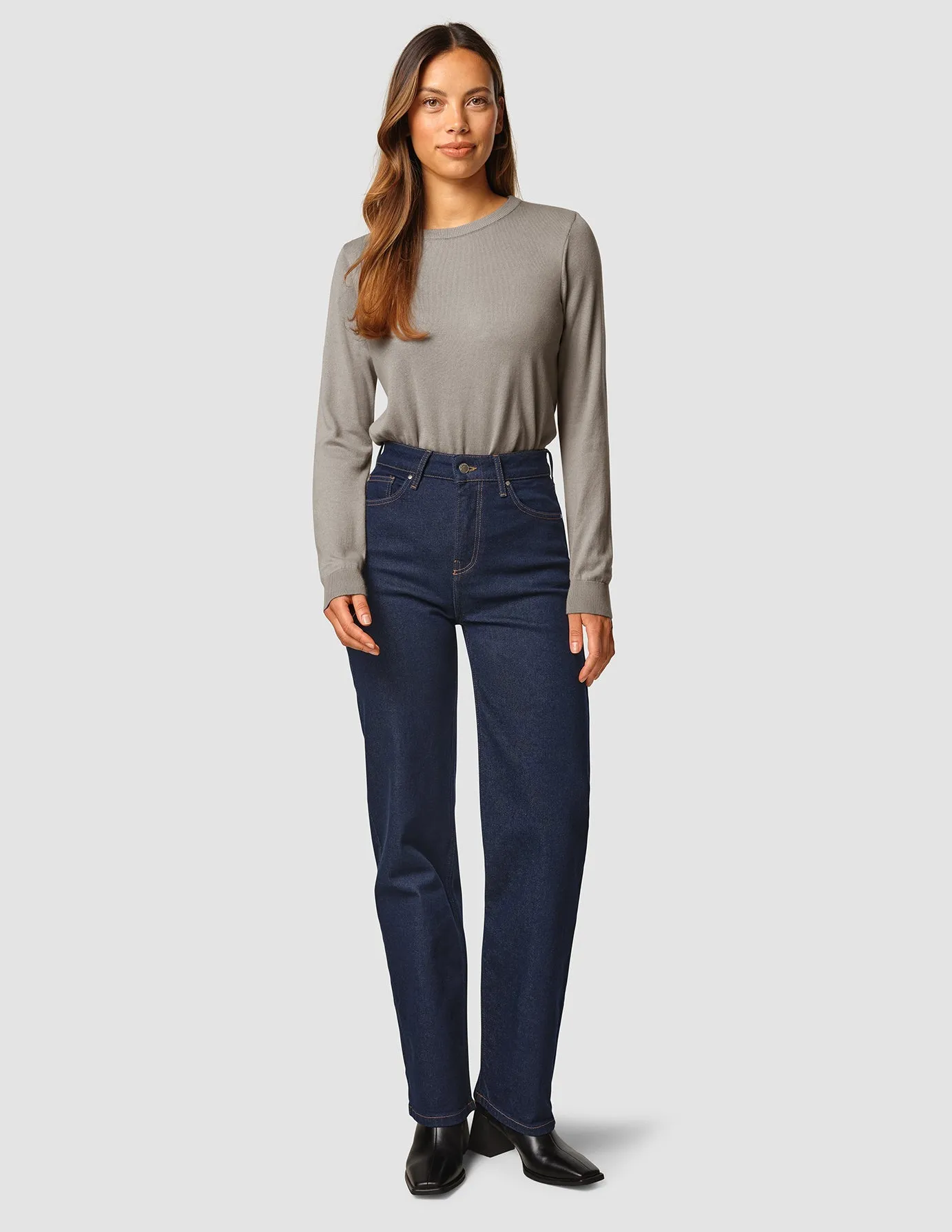 Breathable Work Meeting Relaxed Style Stain Release Finish Jeans Straight Fit Dark Blue
