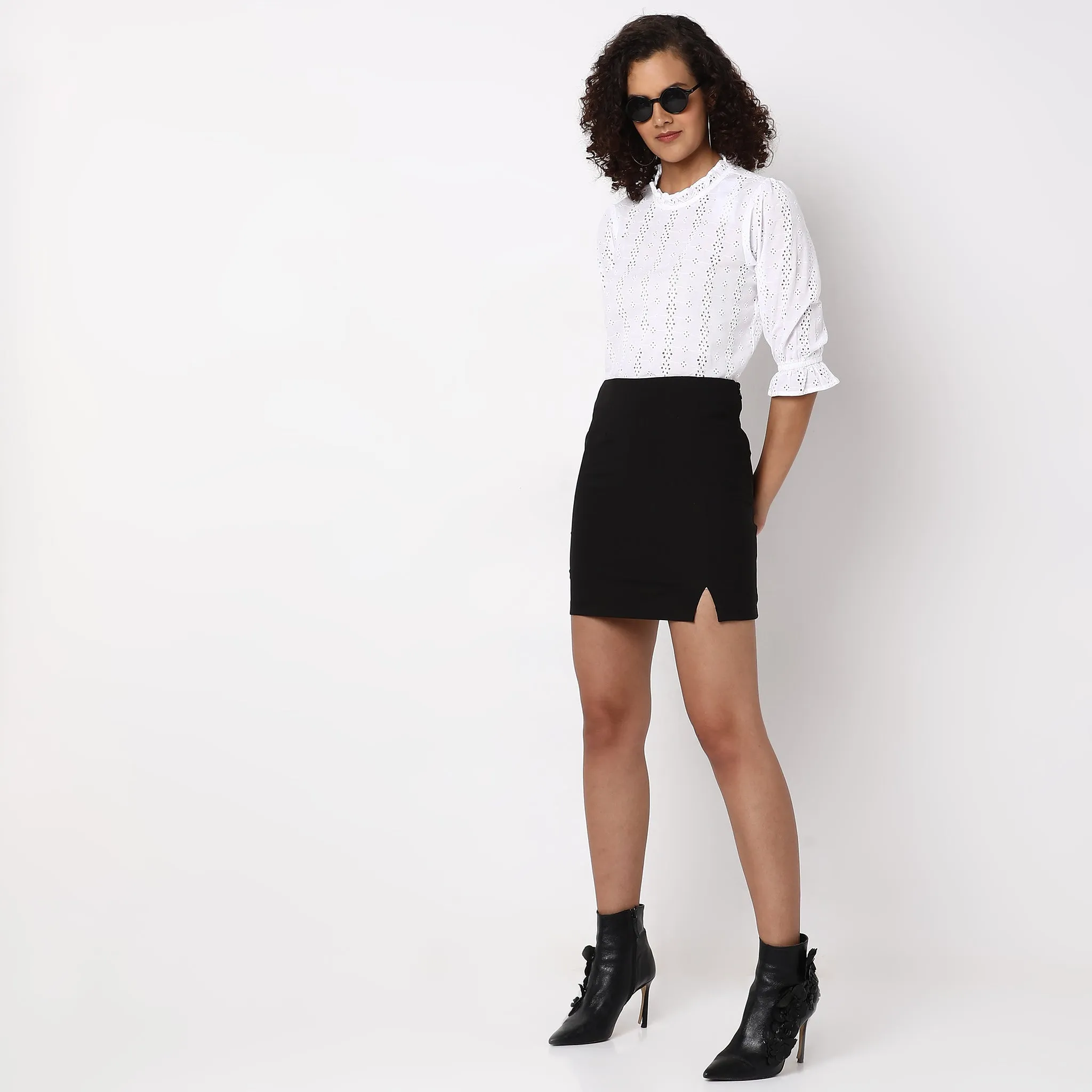 DurableSeams TemperatureRegulatingLining Regular Fit Solid Mid Rise Skirt