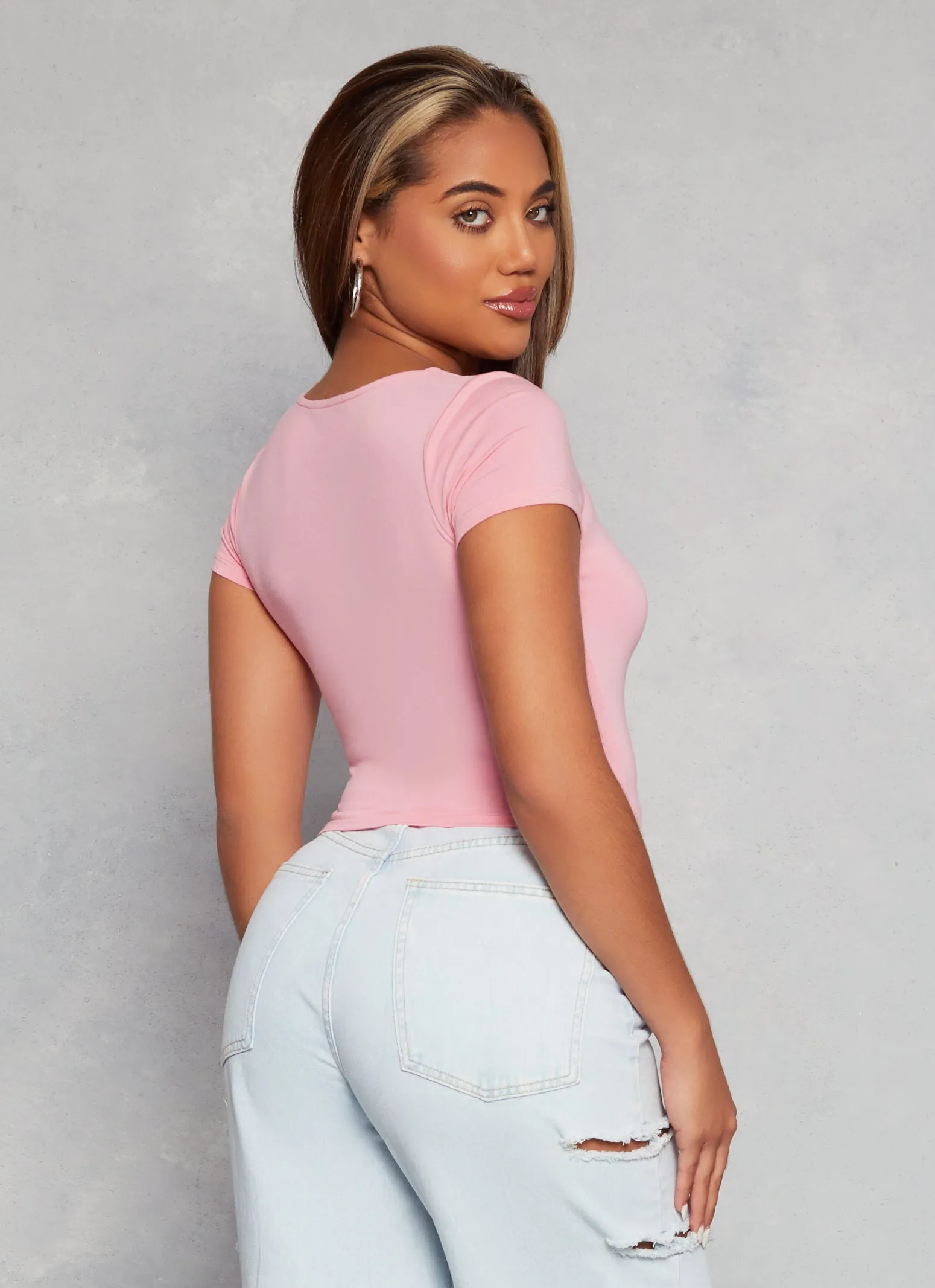 Basic Scoop Neck Cropped Tee soft look