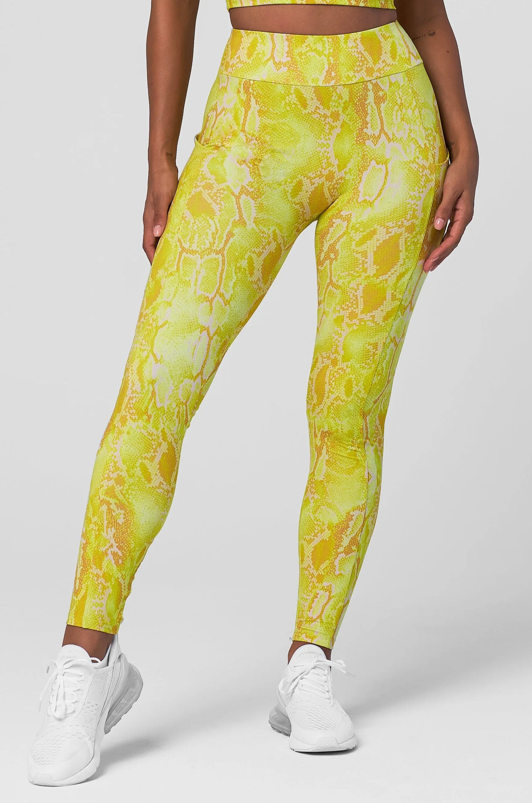 Sol Pocket Legging Seamless Design
