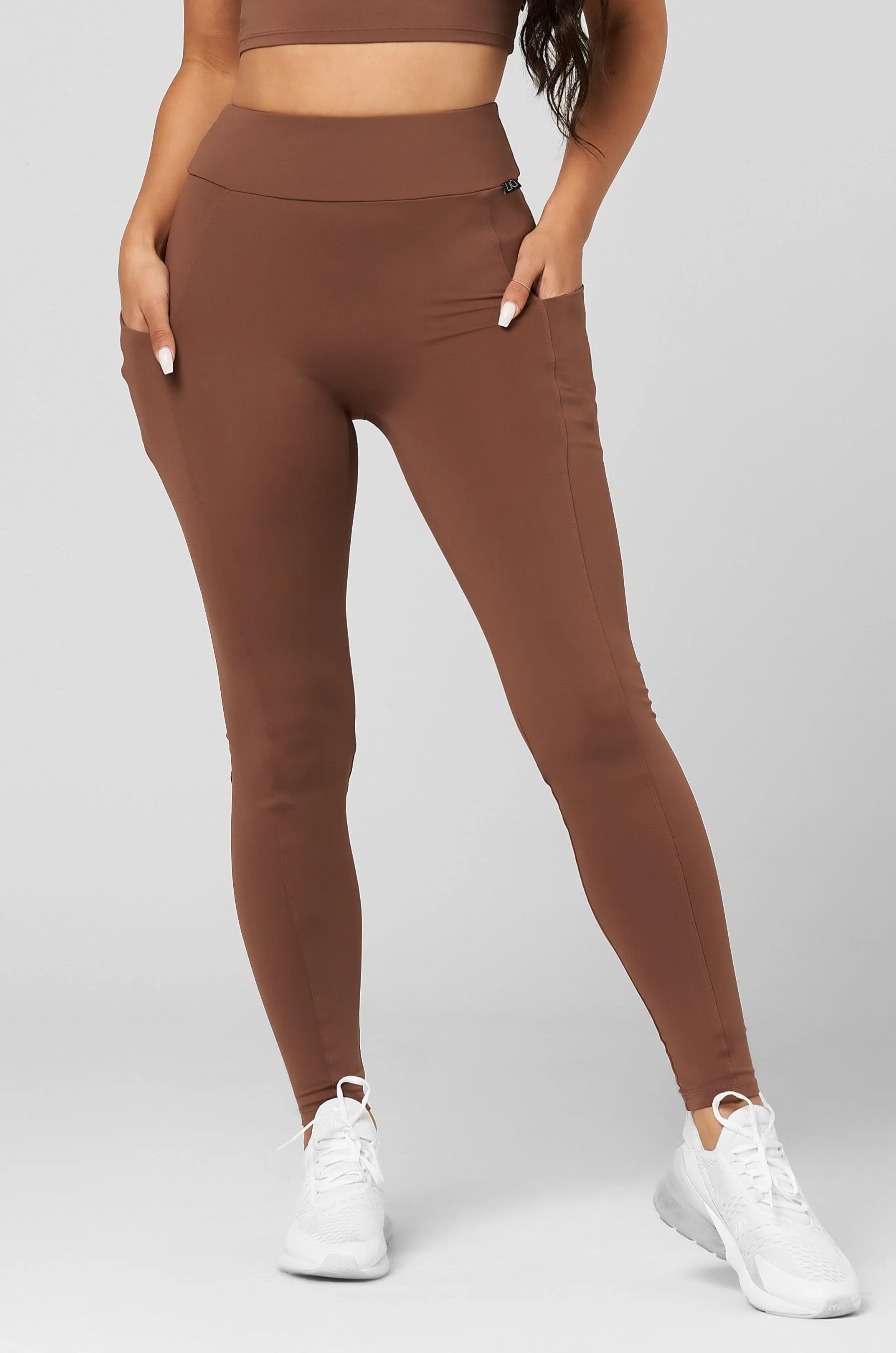 AbrasionResistant Fabric Cinnamon Pocket Legging