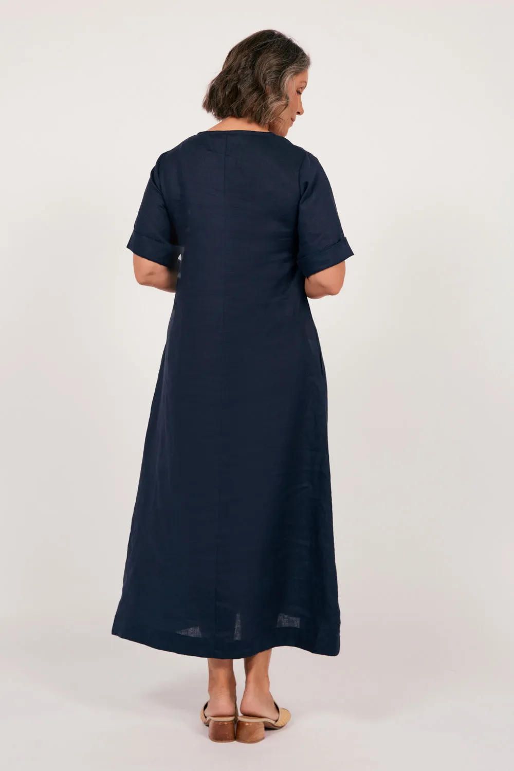 Storm Calm Crystal View Tamara Linen V-Neck Dress in Navy