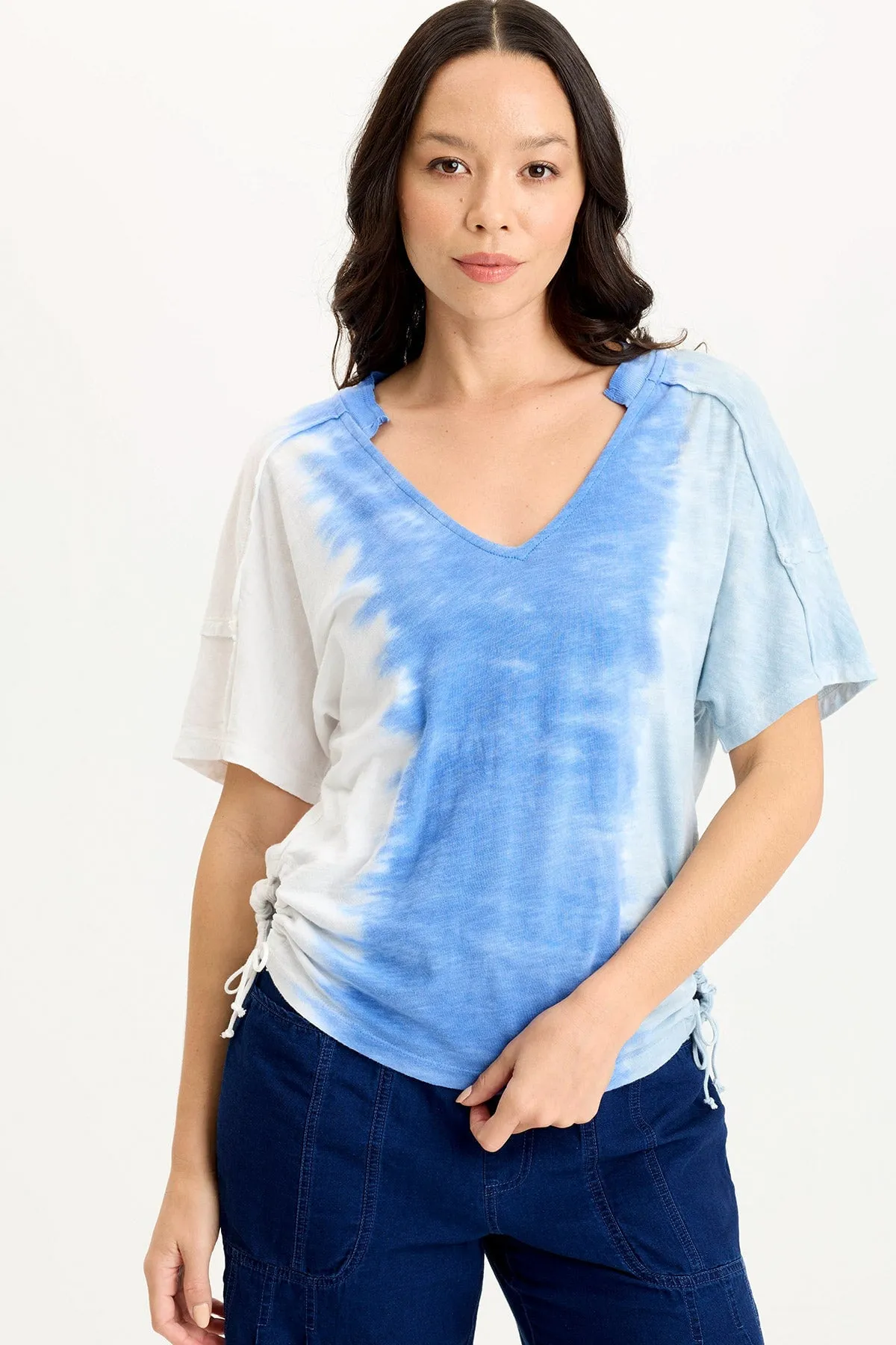 Siwa Jersey Split-Collar V-Neck Tee Fall Mood Quiet Charm
