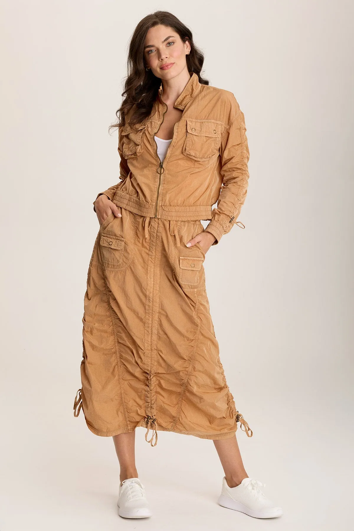 Zeno Ruched Sporty Cargo Midi Skirt Glitter Fit FlexSeamTechnology