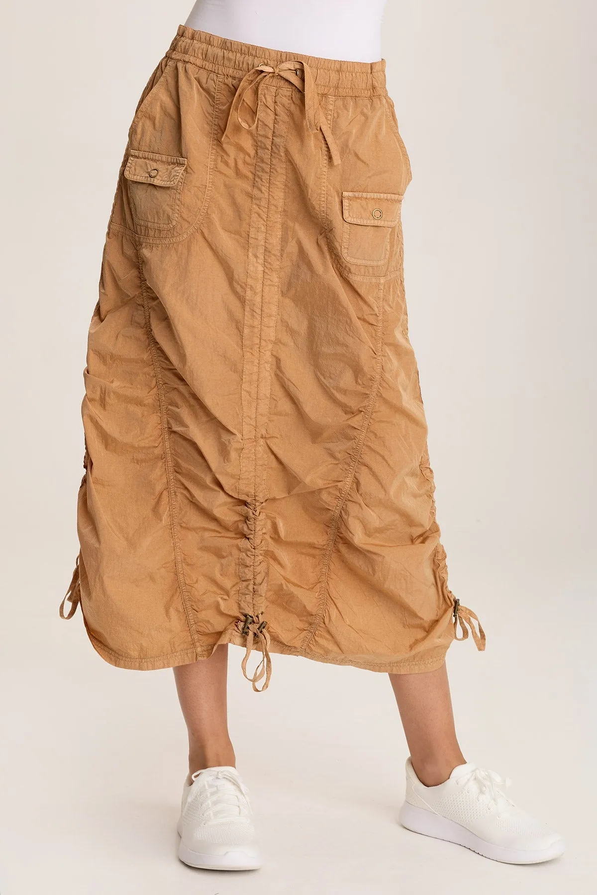 Recycled Fit EcoFriendlyProduction Zeno Ruched Sporty Cargo Midi Skirt