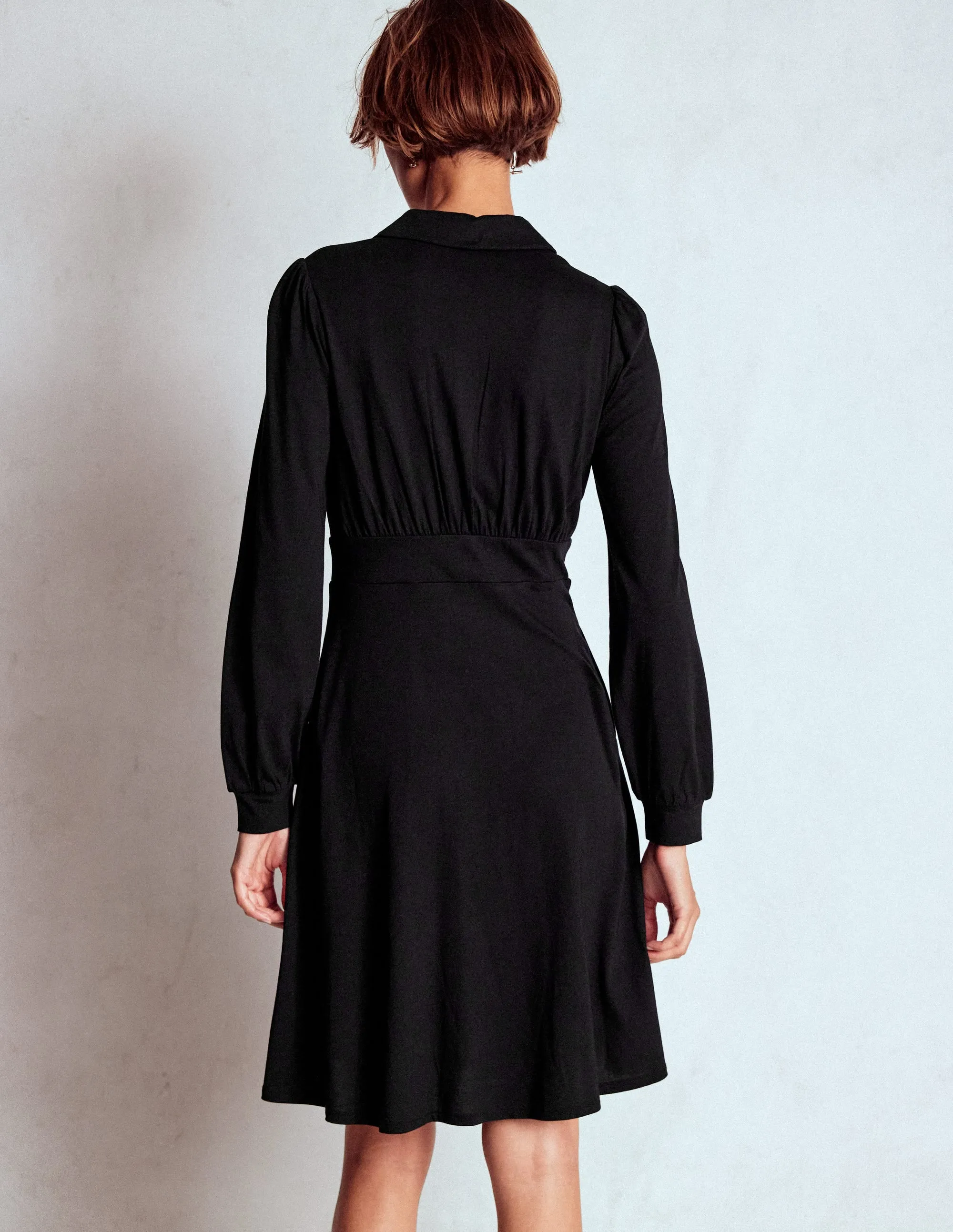 Orla Short Jersey Shirt Dress-Black Trendy Chic Scene Beat