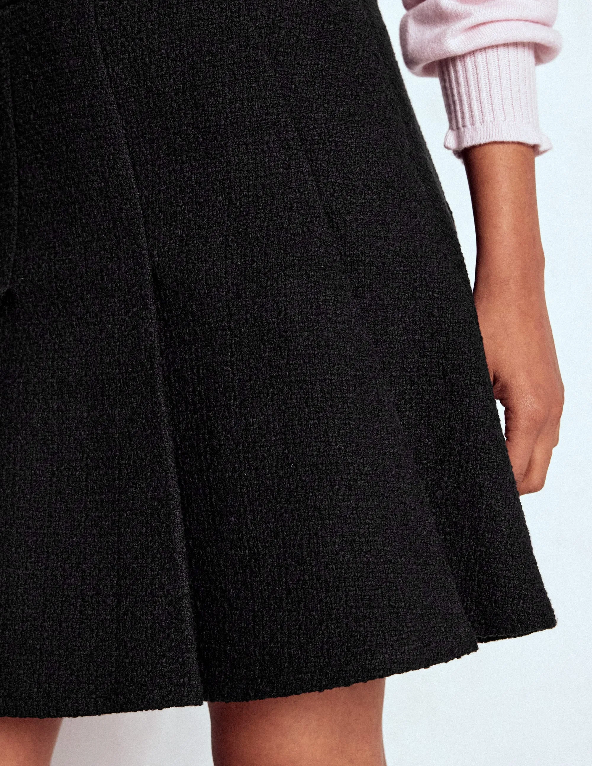 Tear Resistant Material Flippy Textured Skirt-Black