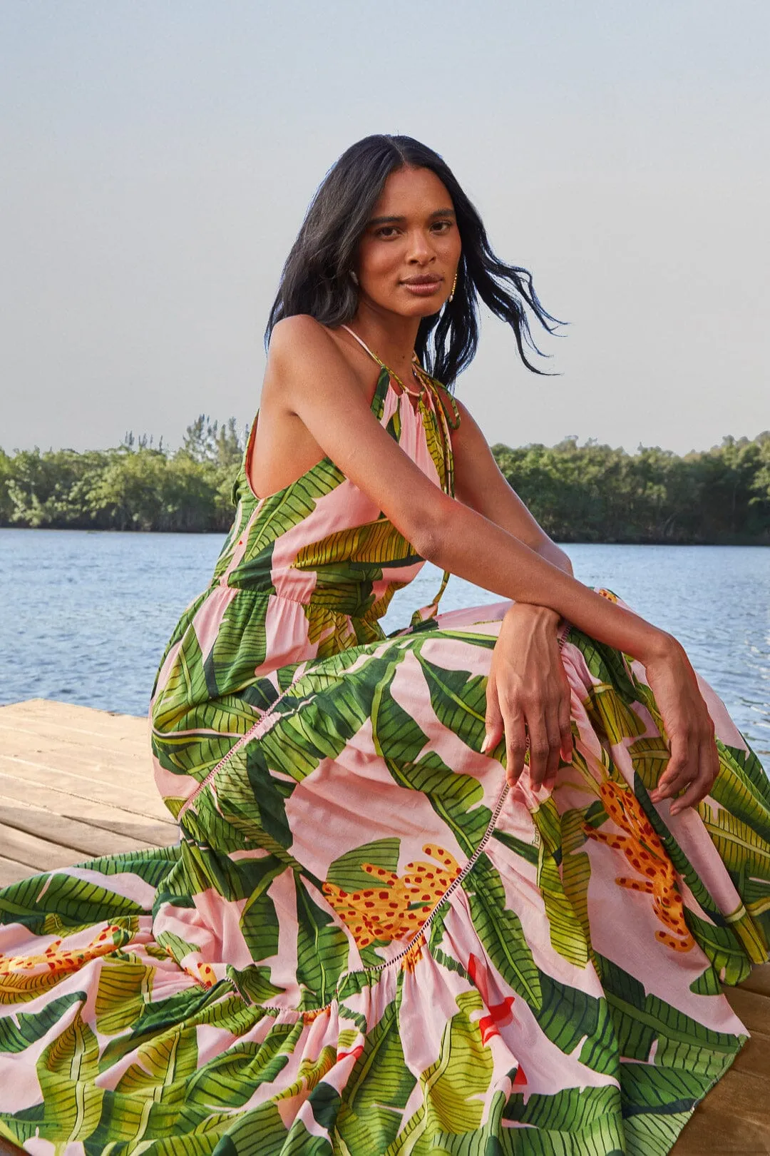 Air Flow Pink Banana Leaves Sleeveless Maxi Dress