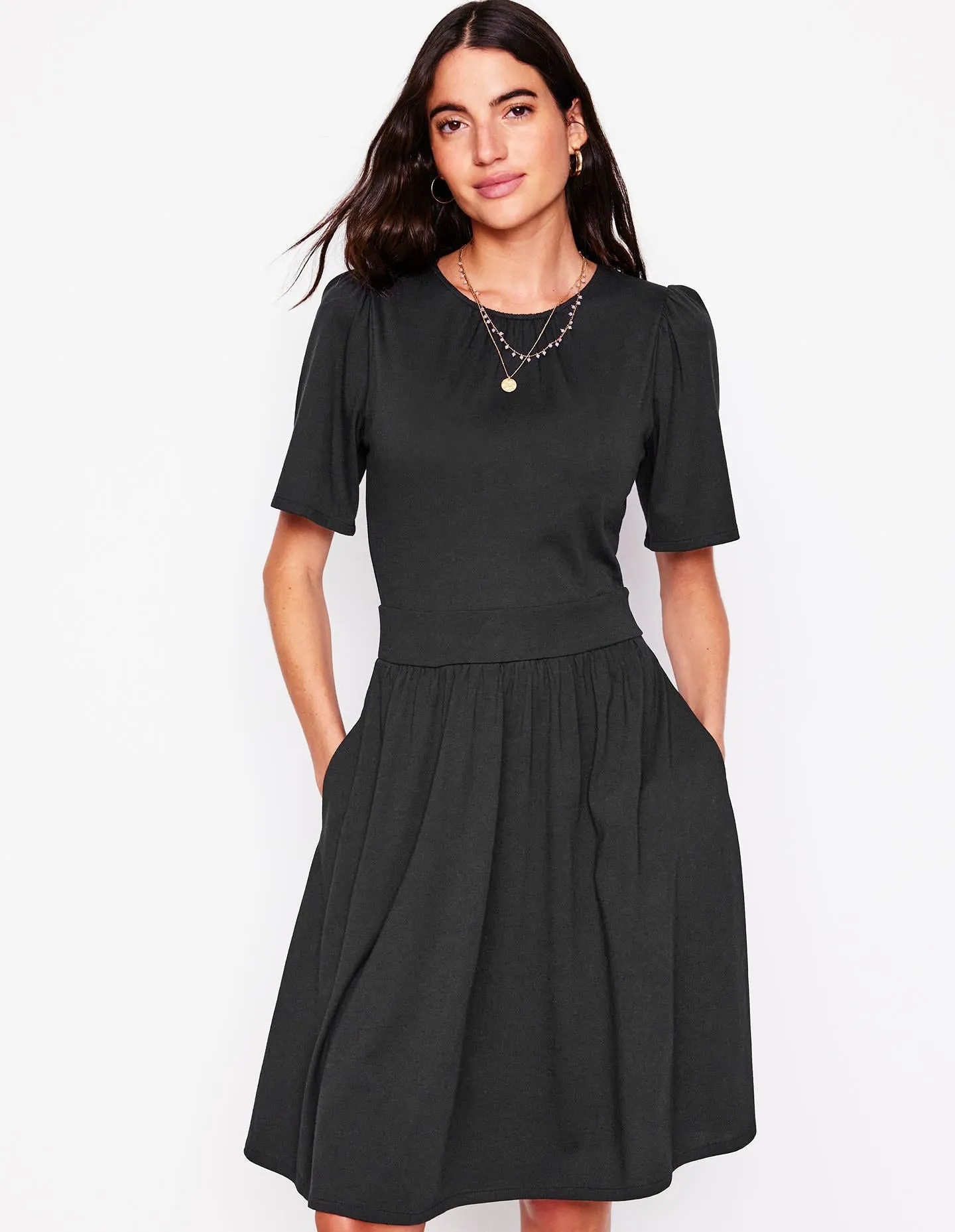 Louisa Short Jersey Dress-Black wrinkle free Yoke Back Construction