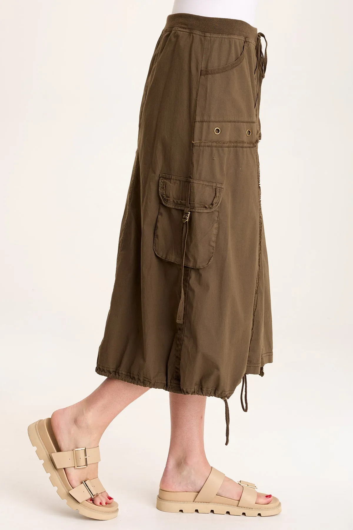 Castalina Poplin Cargo Midi Skirt CompactPackability