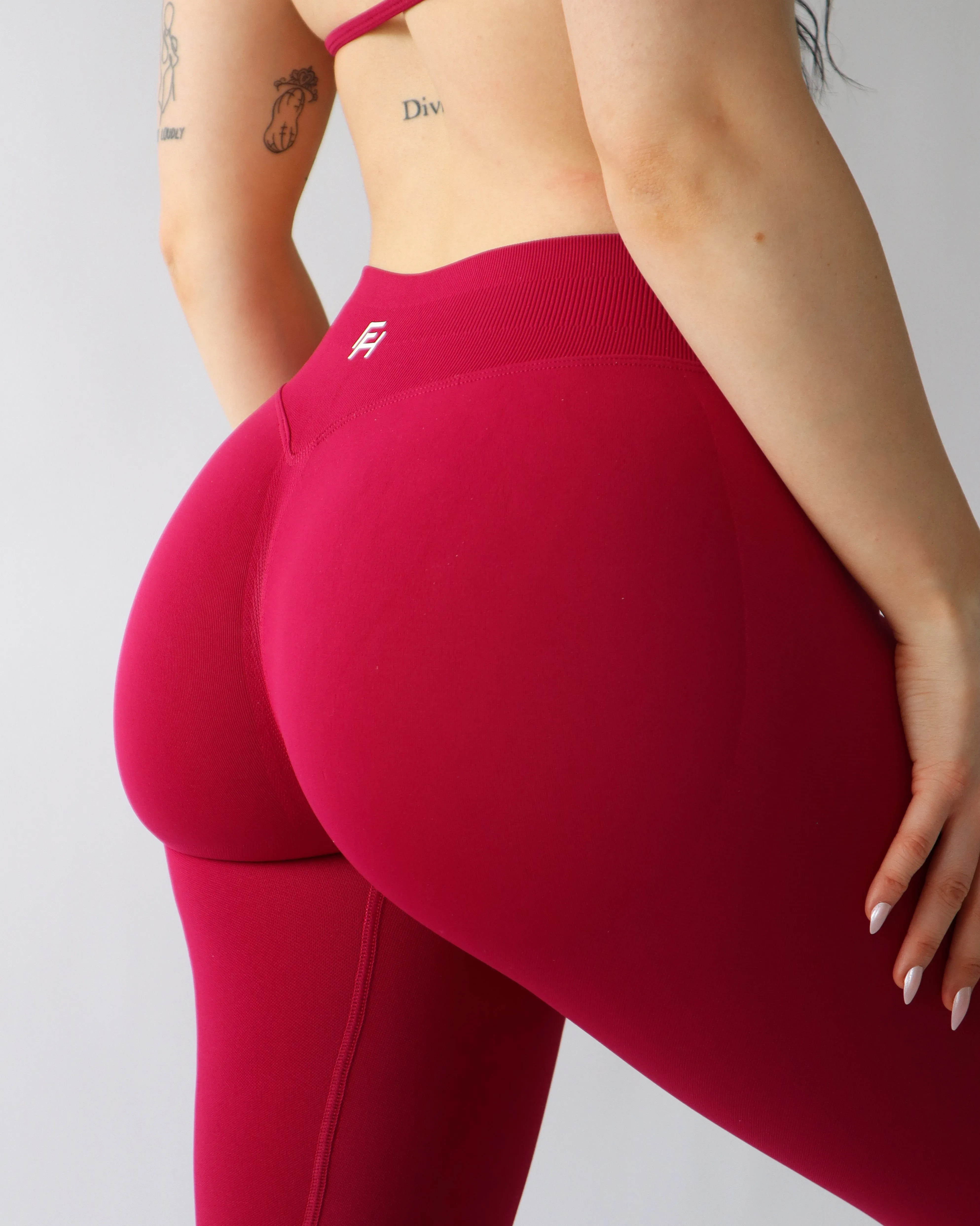 Clean Style Luxury Choice Durable Stitch Ascend Leggings 27" - Pomegranate