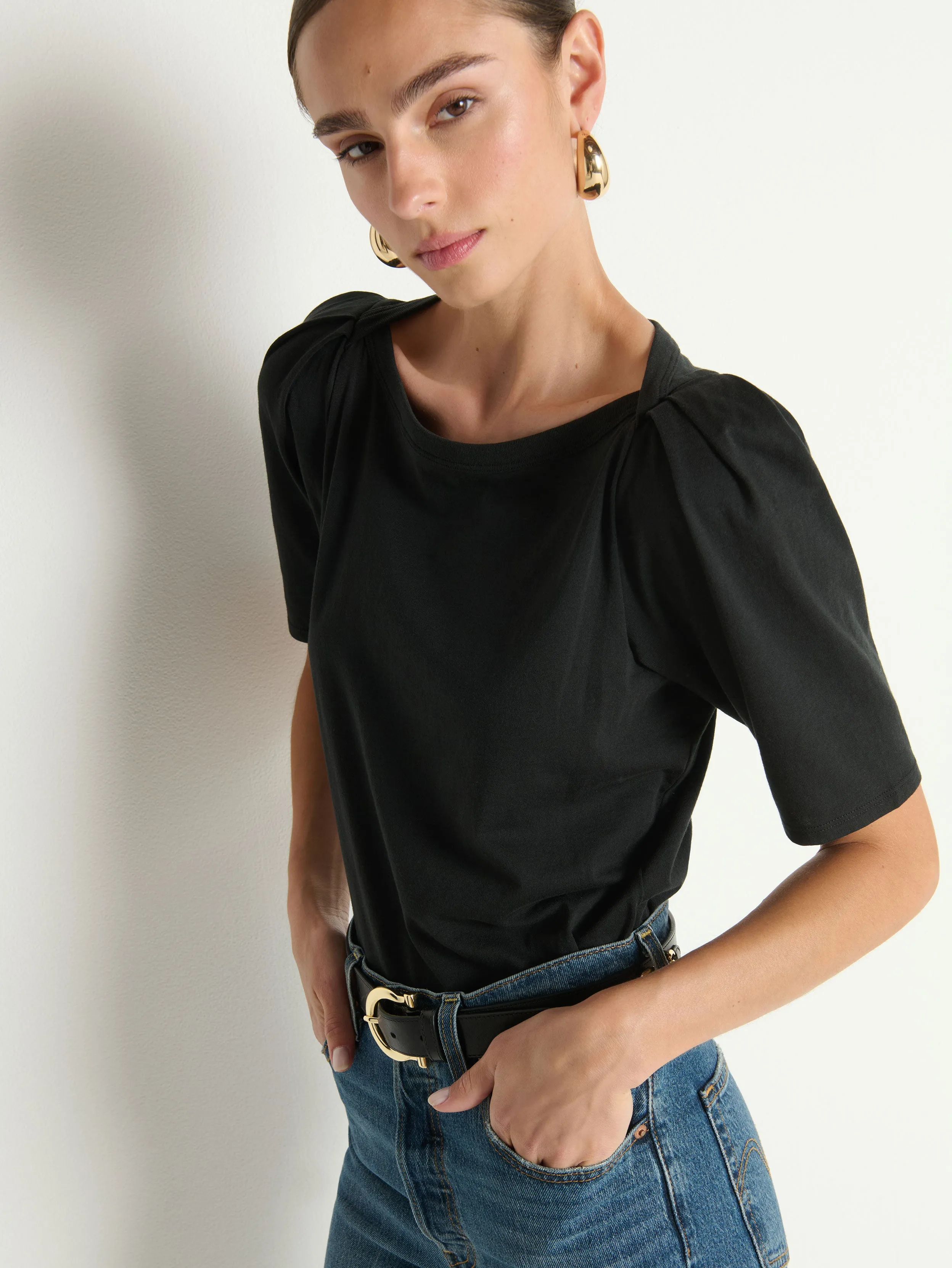 Loose Fit Deana Tee