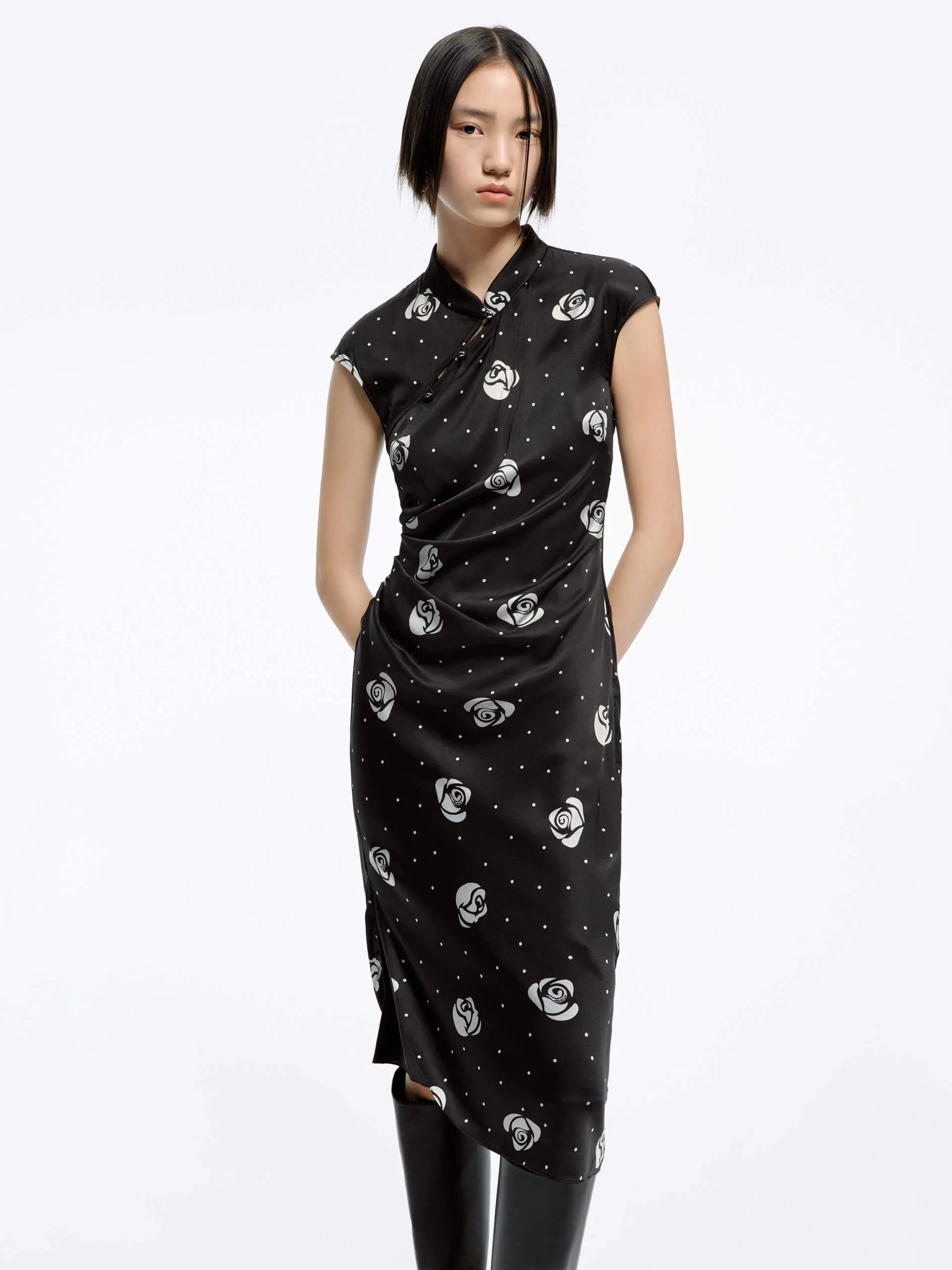 Fashionable knee-length piece Gem Shine Silk Blend Satin Dress