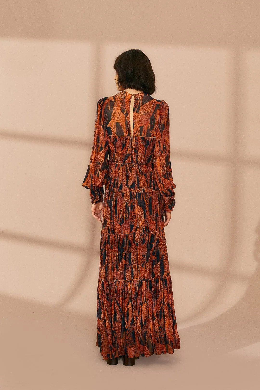 This dress provides a polished and sophisticated look while ensuring all-day comfort Black Giraffes Puff Sleeve Maxi Dress