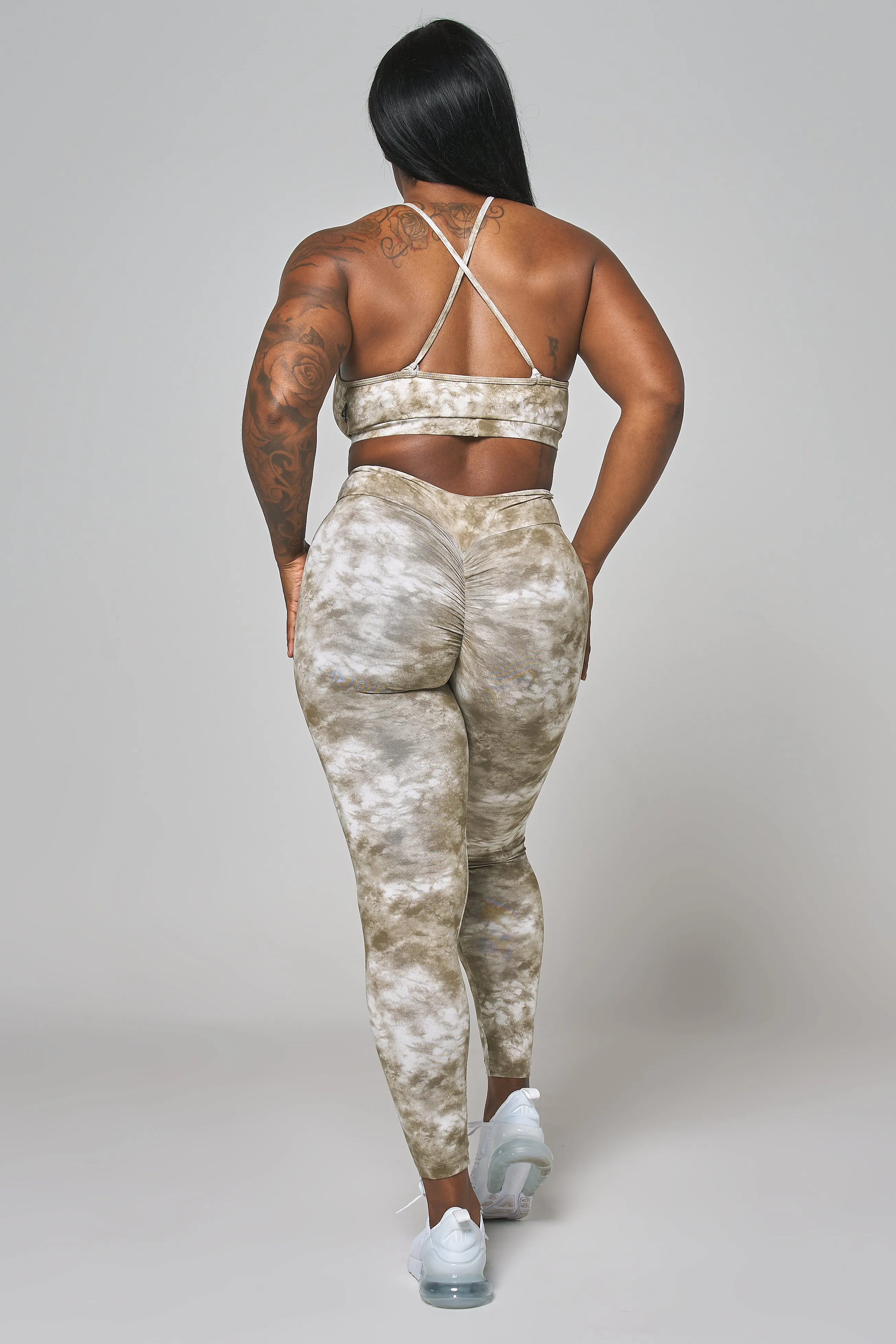 Jaded V-Cut Scrunch Legging EasyCareMaterial
