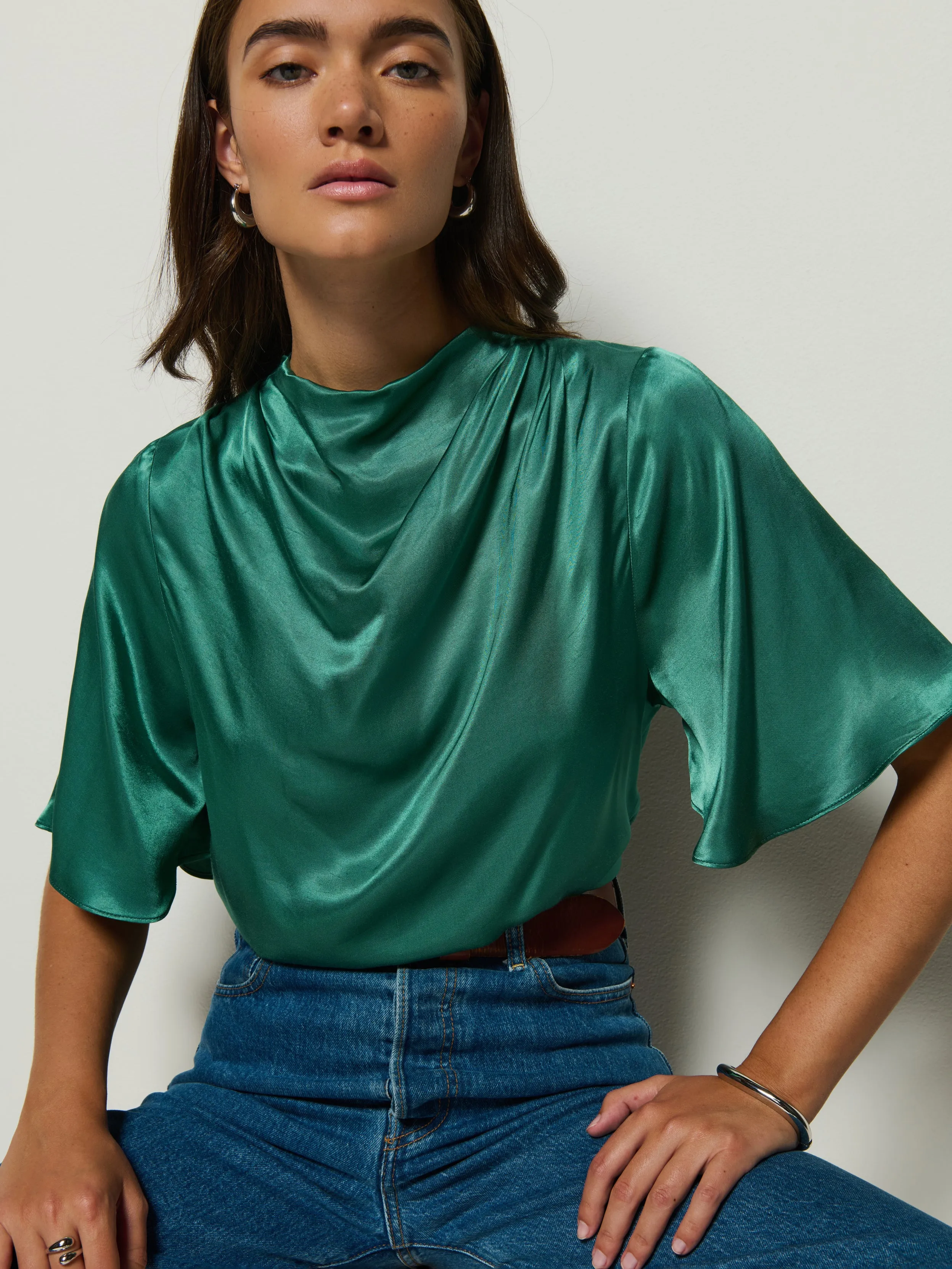 Karine Cowl Blouse ShockAbsorbent Padding