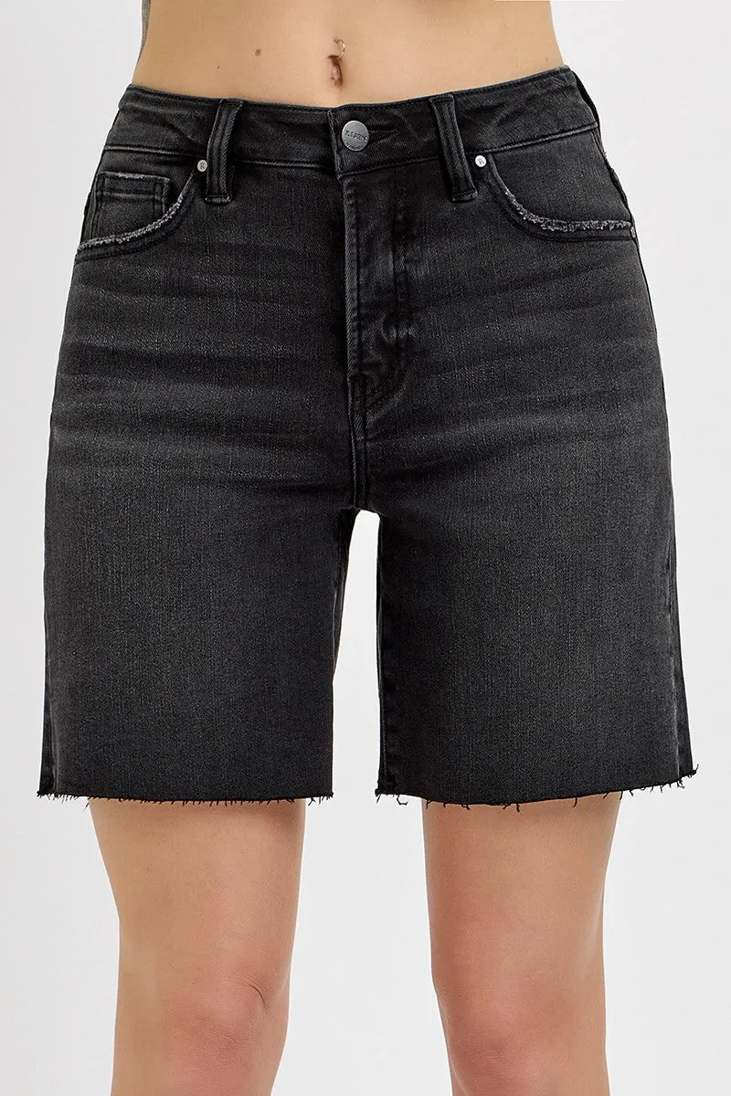 Risen Mid-Length Shorts NonRestrictiveCut StretchPaneling