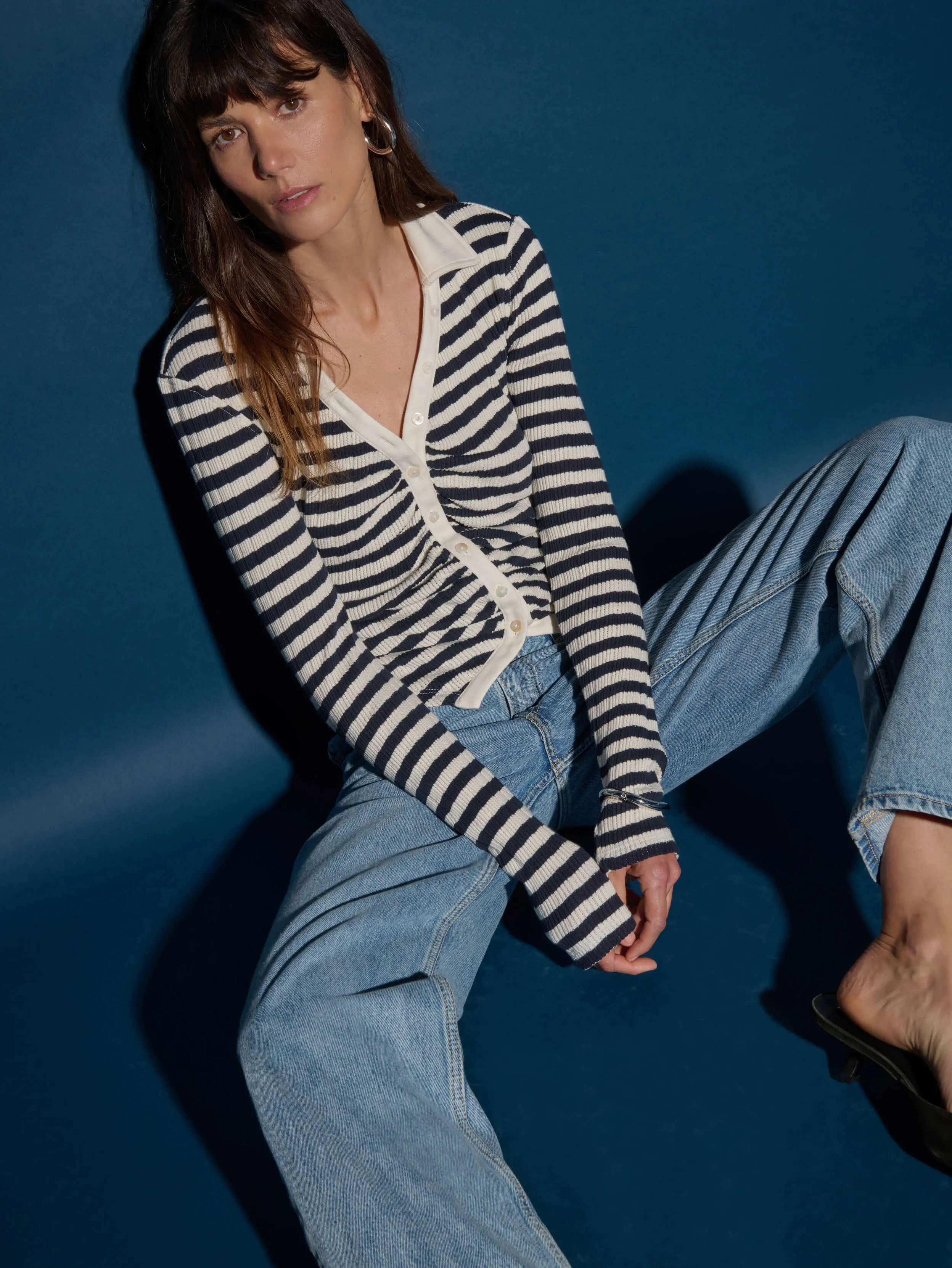 Tale Core Queen Glow Ami Henley