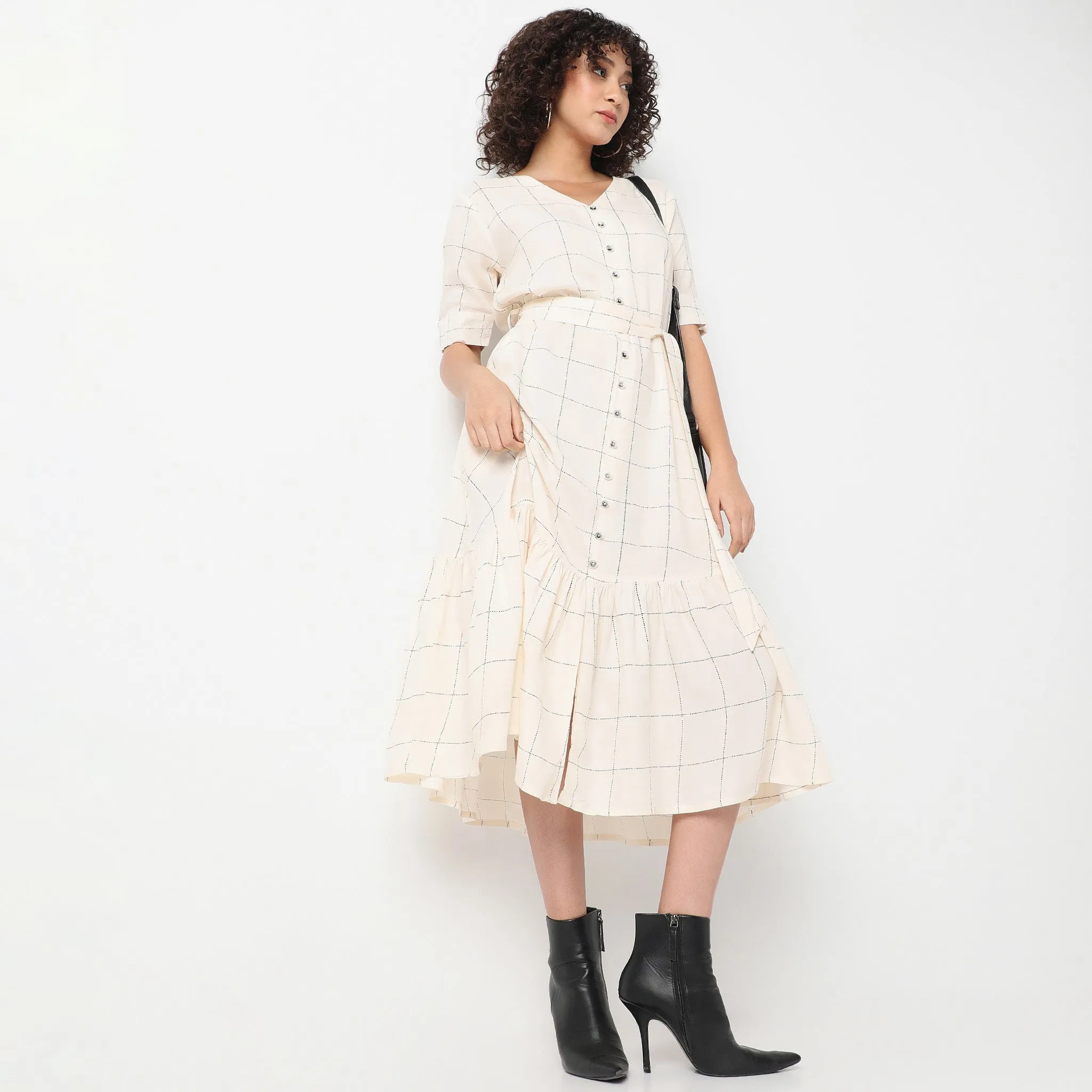 Antibacterial Treatment Nature Base V-Neck Calf Length Elbow Sleeve Flare Fit Checkered Dress With Tie Up Belt