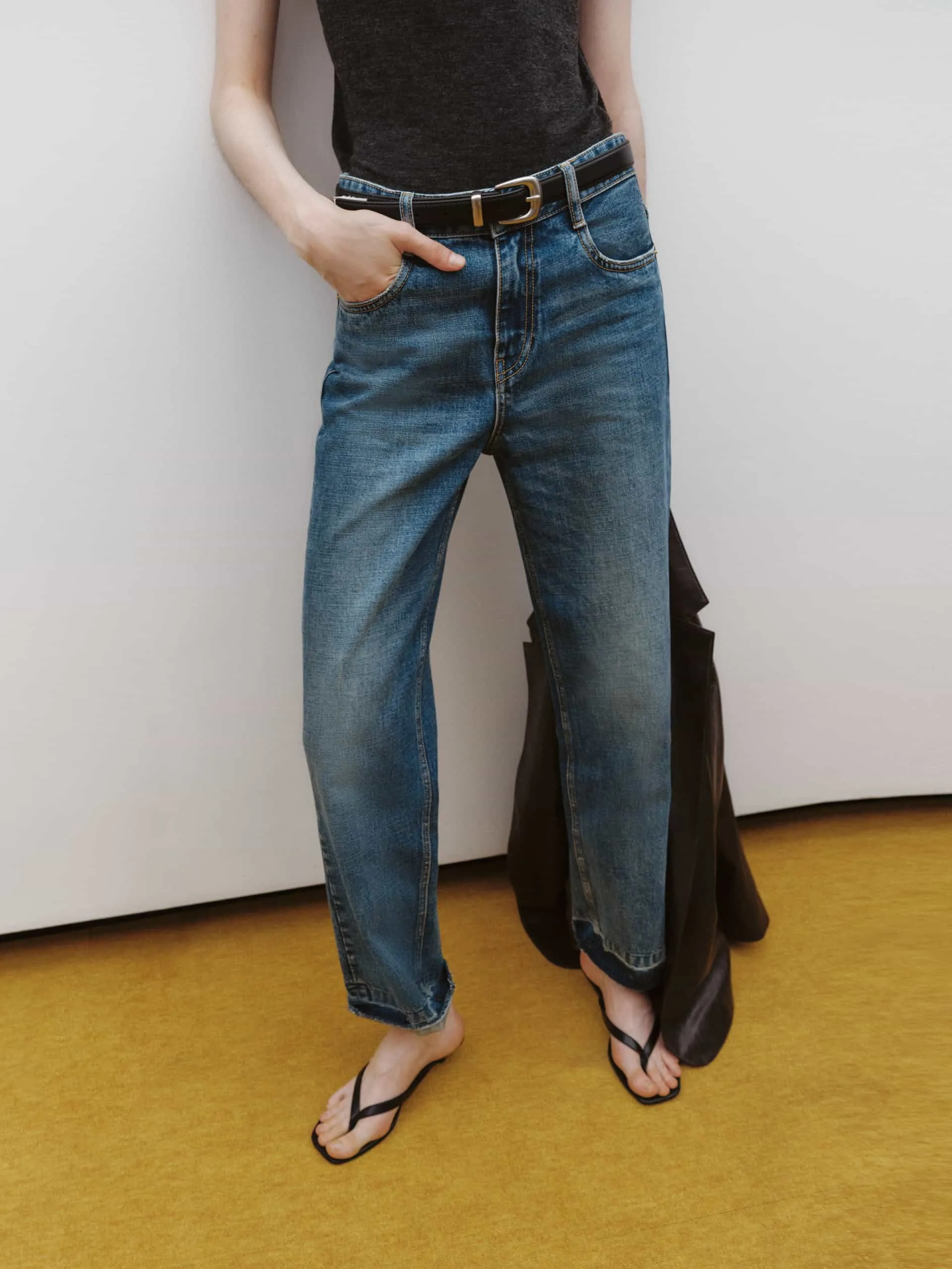 Straight Raw Hem Ankle Jeans Lightweight Morning Stroll Durable Minimal Fashion