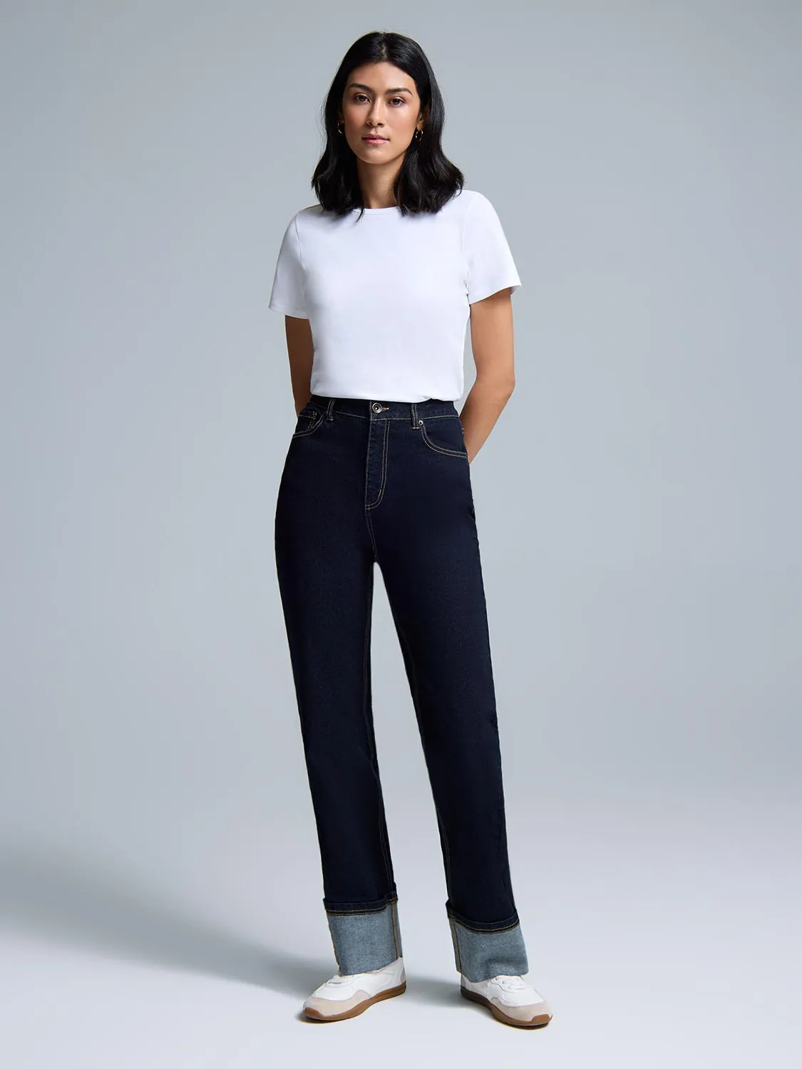 Outfit Ideas Tapered Leg Profile Wide Cuff Straight-Leg Jeans