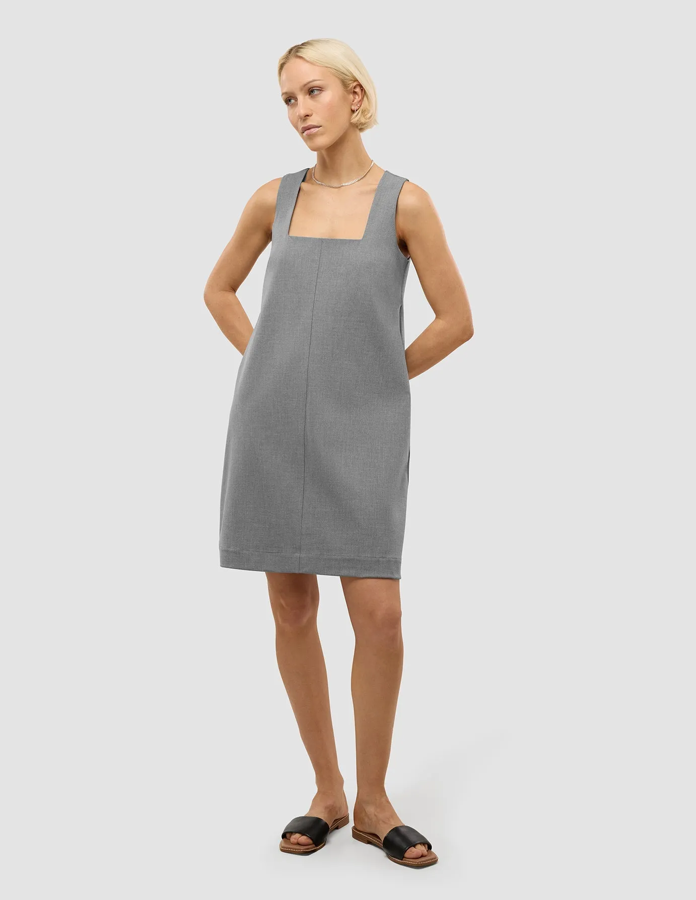 Women's Essential Spencer Dress Cloud Grey Short Game City Pop