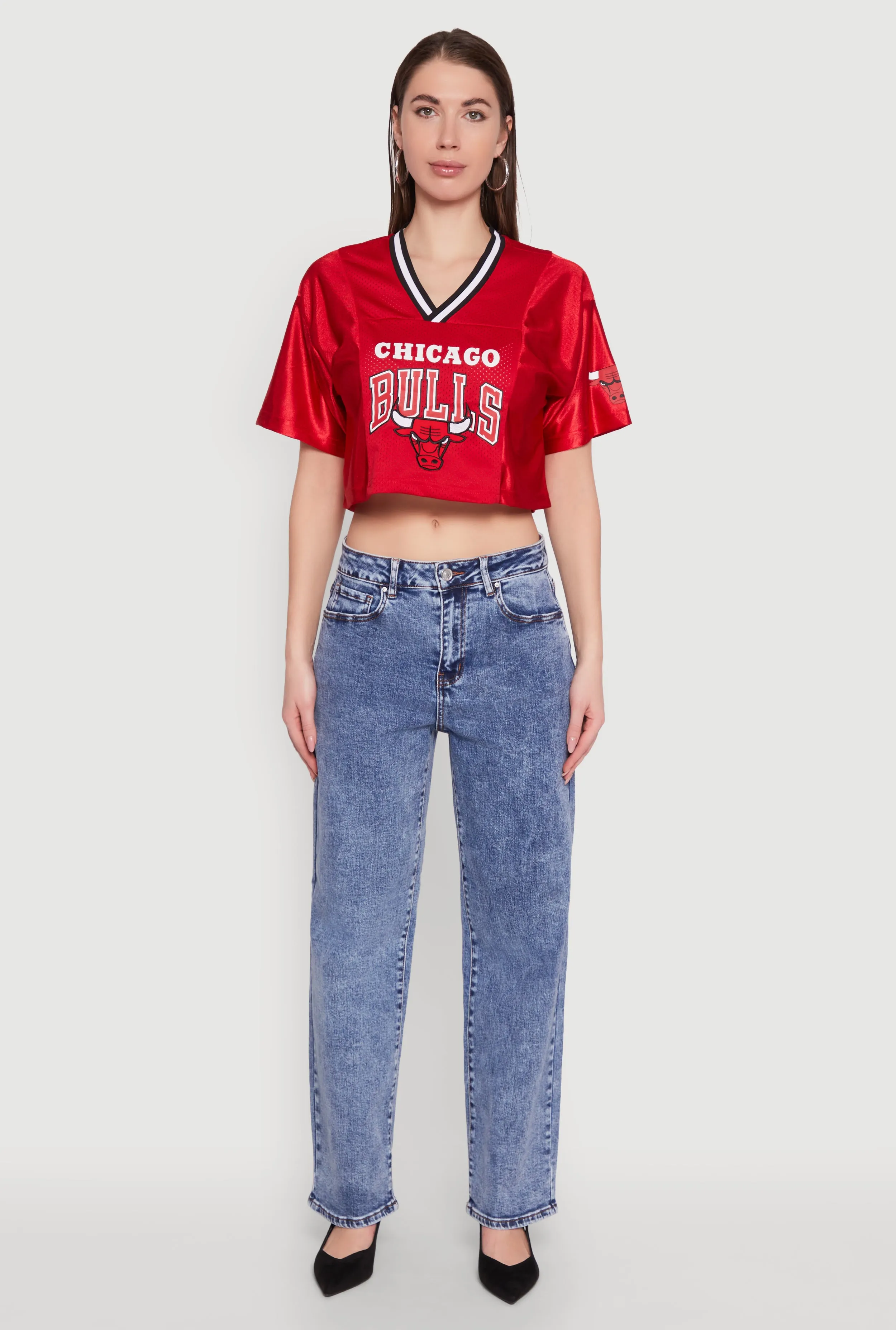 All-Season Comfort Wear NBA Chicago Bulls Logo Cropped Jersey