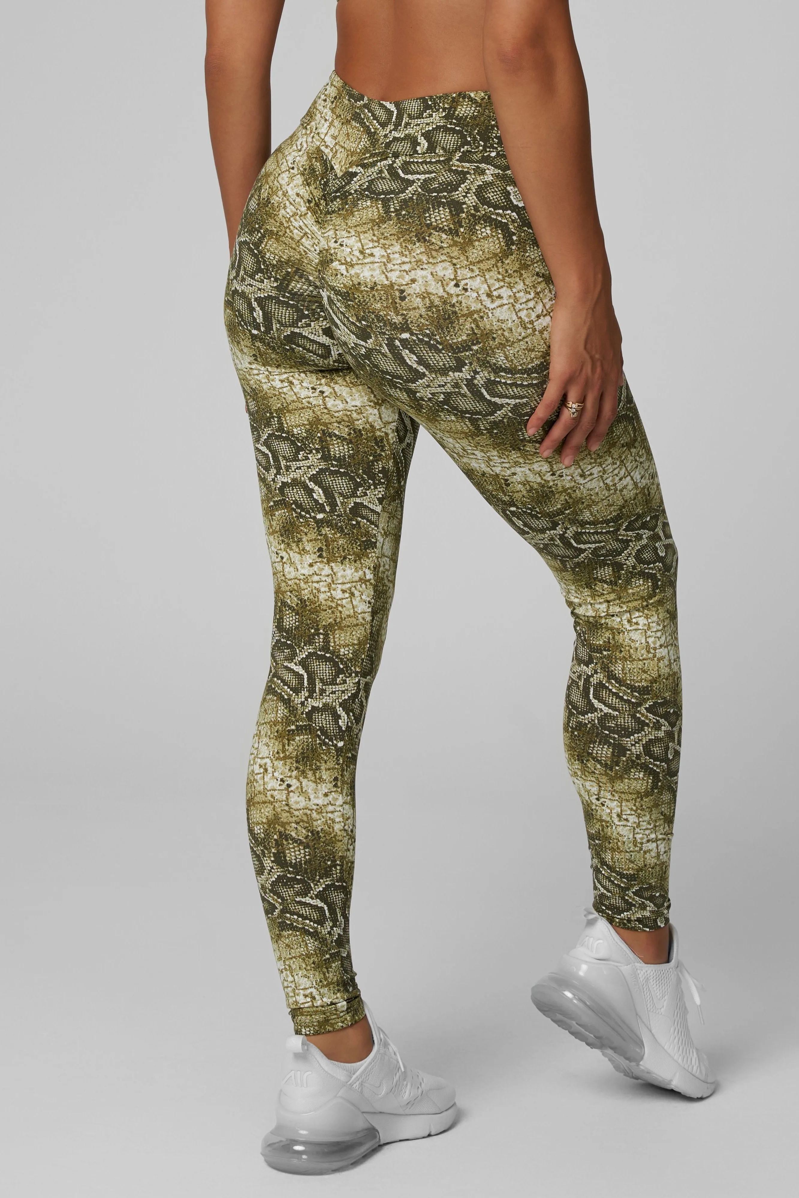 Abundance High Waist Scrunch Legging Sheer Glow QuickAccess Pockets