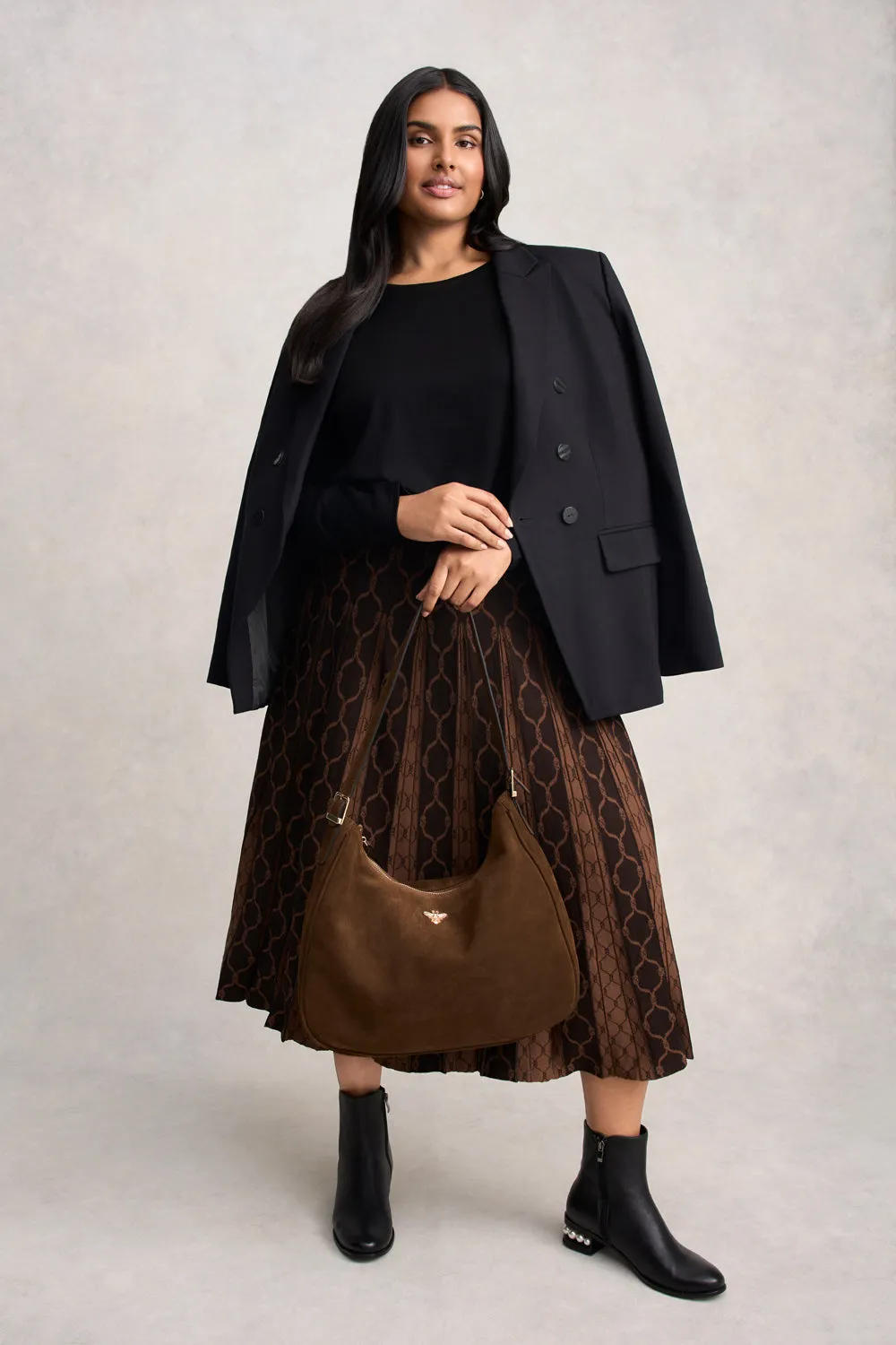 Pleated Knit Skirt - Chocolate & Camel Travel Ready