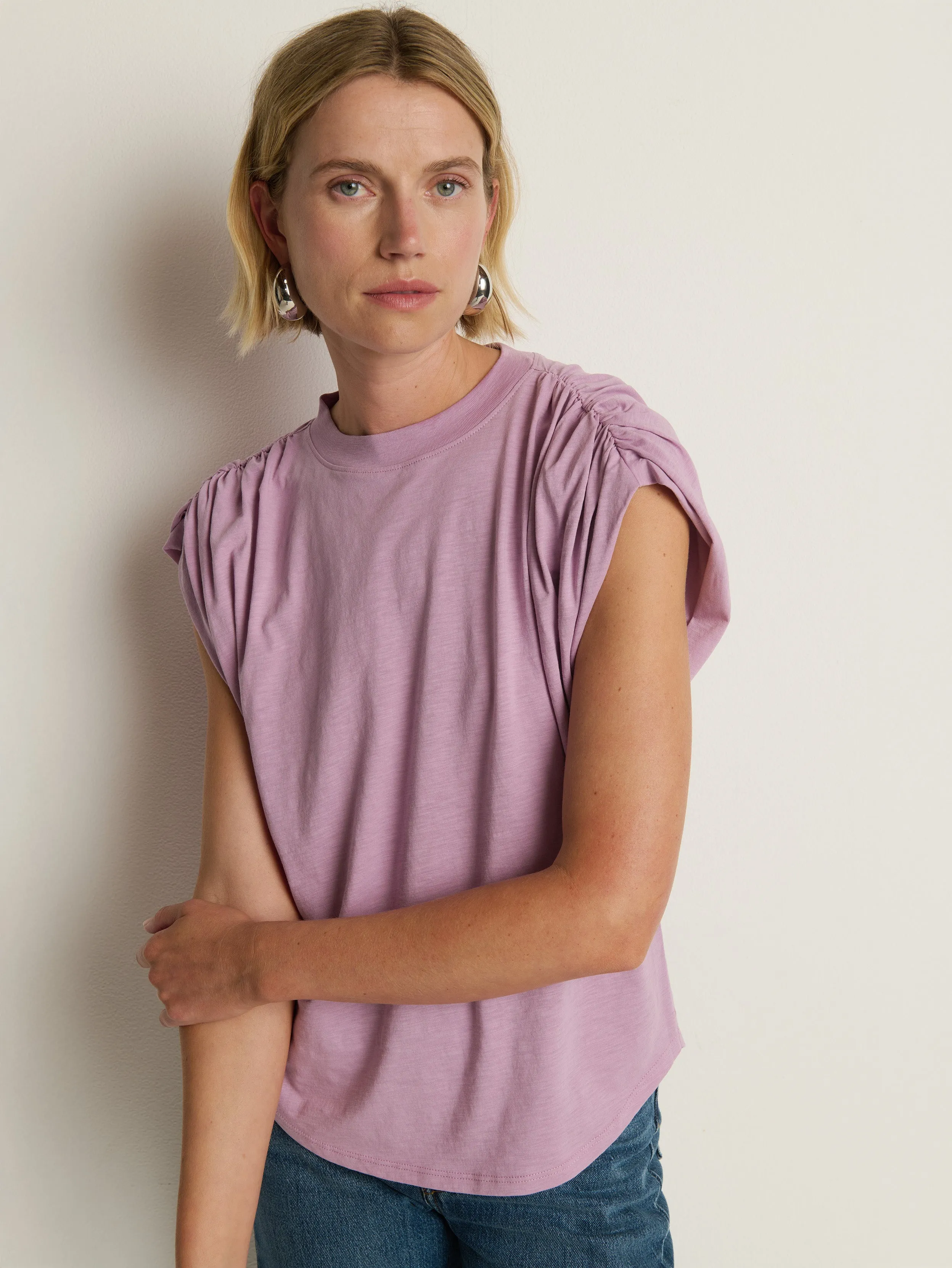 Travel Proof AdjustableHemline Frankie Muscle Tee