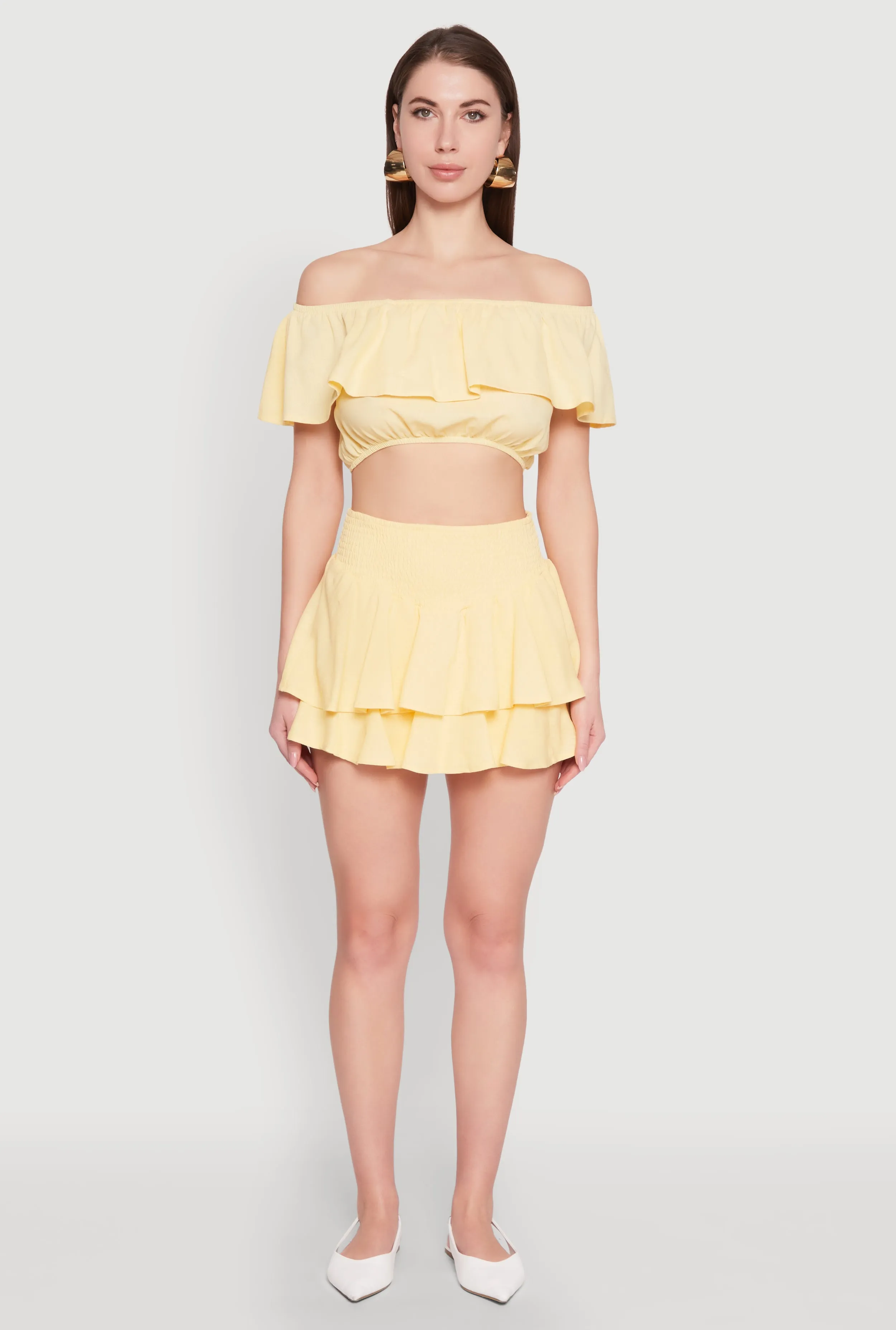 Almost Famous Smocked Waist Tiered Mini Skirt Seamless Edging Day To Night