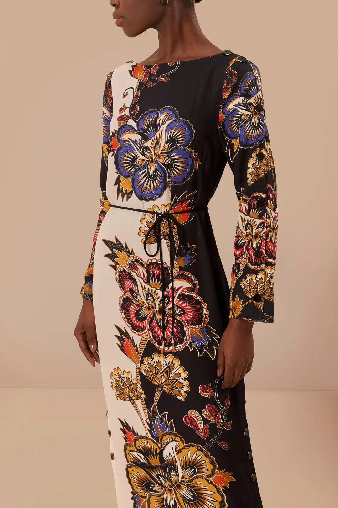 Versatile Design Dreamy Feel Black And White Maxi Floral LENZING? ECOVERO? Viscose Midi Dress