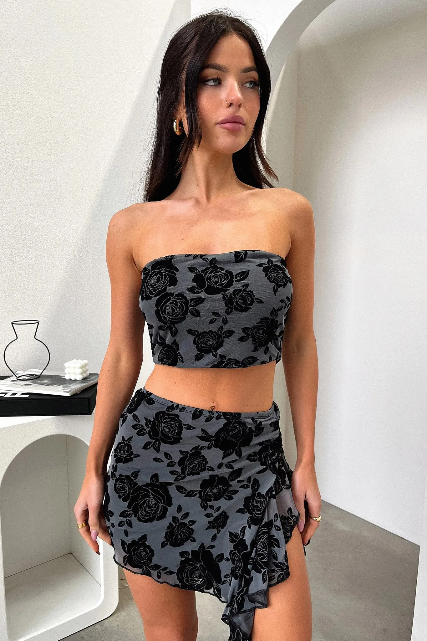 Savian Skirt - Black Floral Style Vibes