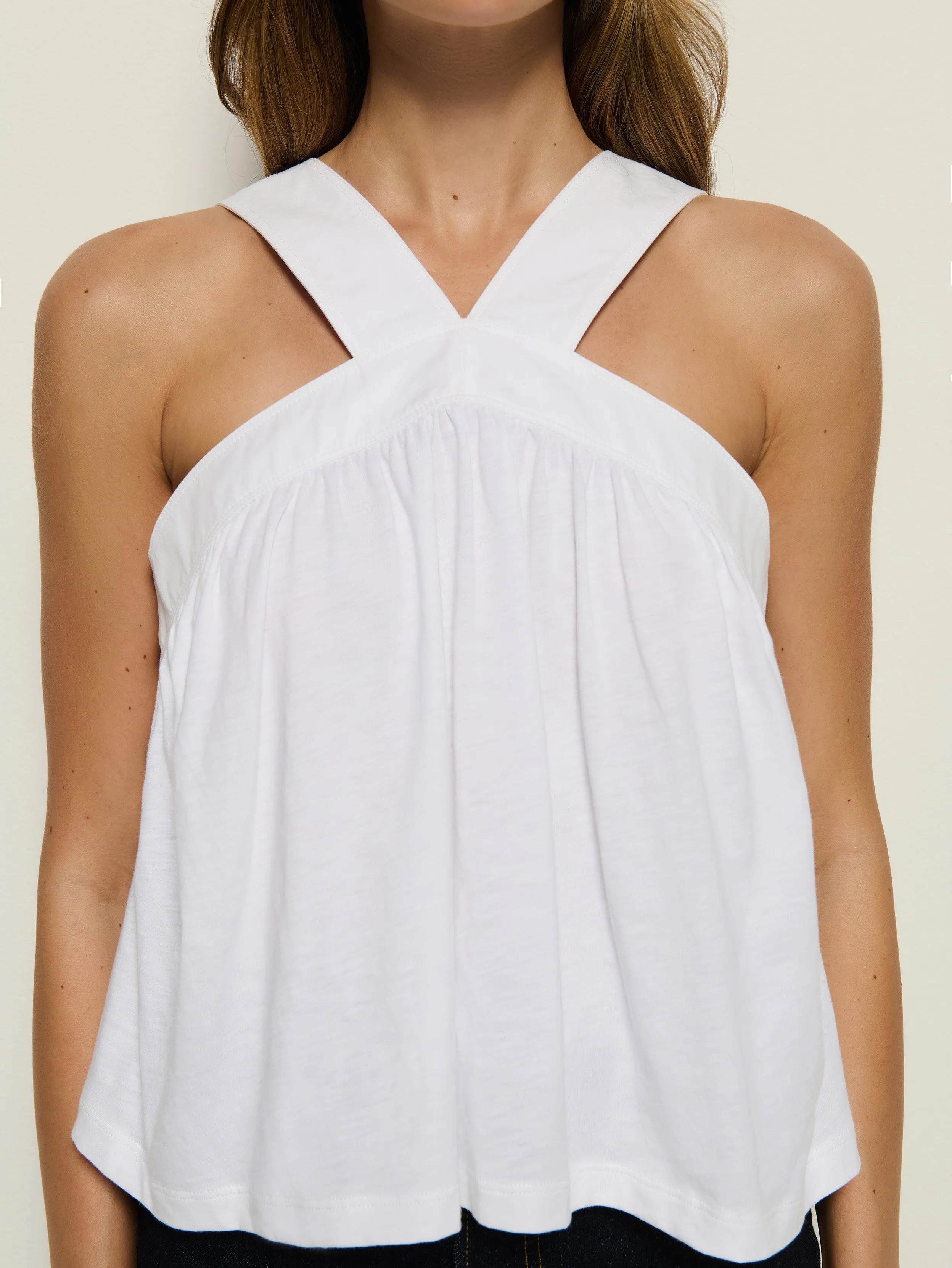 StretchFit WrinkleFreeTexture Bibi Halter Tank