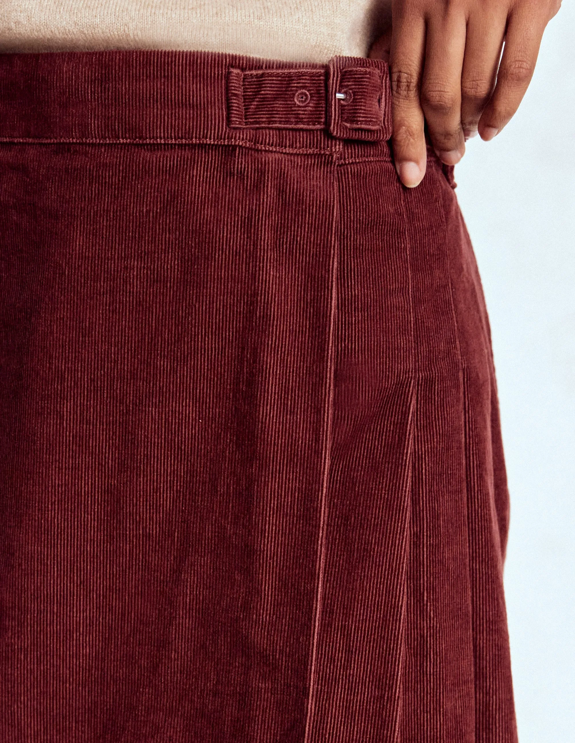 Helen Cord Kilt Skirt-Chestnut Flexible Waistband Soft Combo