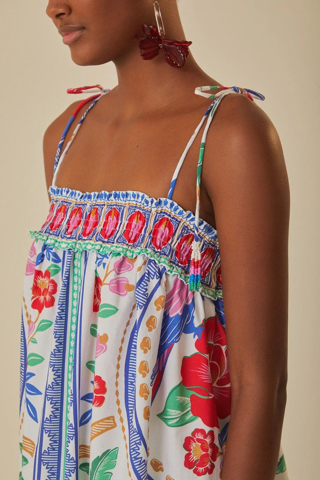 Day-to-evening wear The lightweight fabric of this dress ensures comfort throughout the day without compromising style Off-White Flowers Beach Maxi Dress